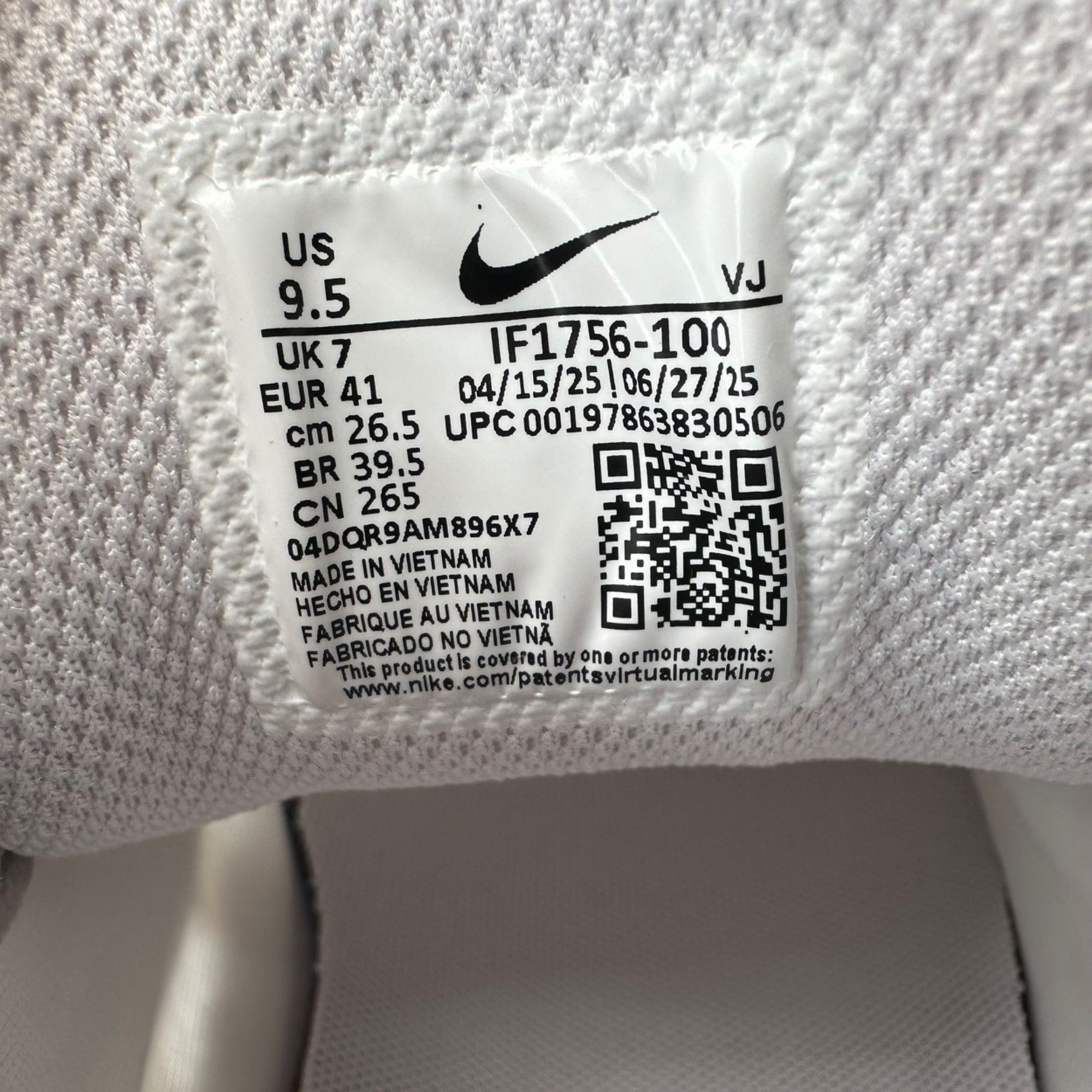 Nike ⭐Nike P-6000 SE Summit Size 9.5 Women's shoes Sneakers White Size US 9.5 / IT 39.5 - 10 Thumbnail