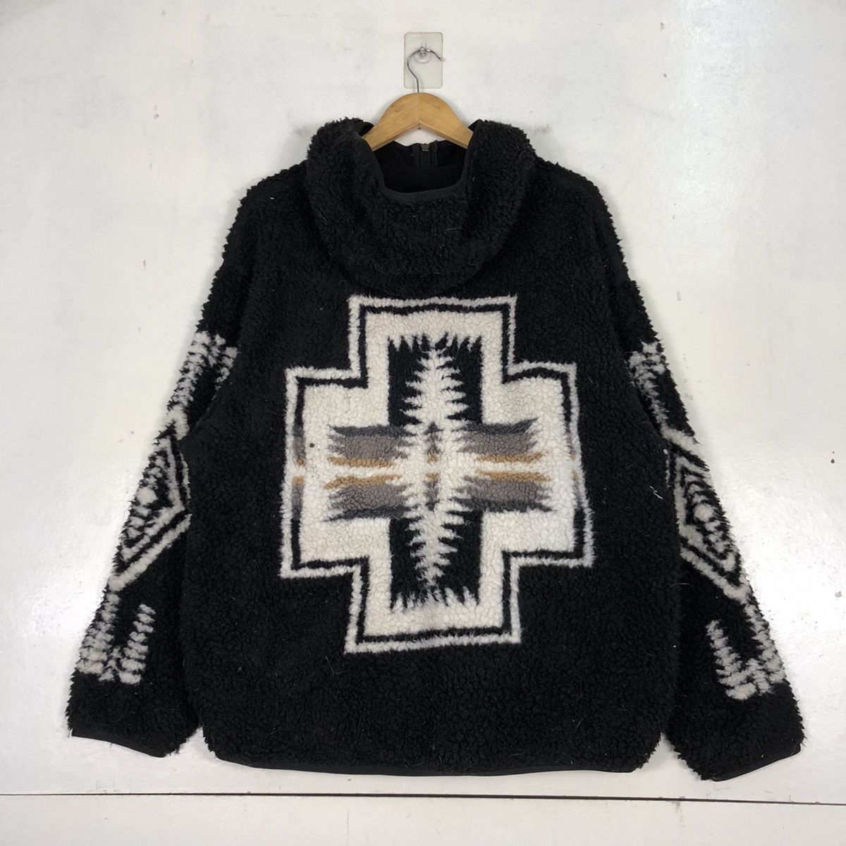 Native × Pendleton × Vintage Pendleton native chimayo navajo fleece distressed jackets Size US XL / EU 56 / 4 - 1 Thumbnail