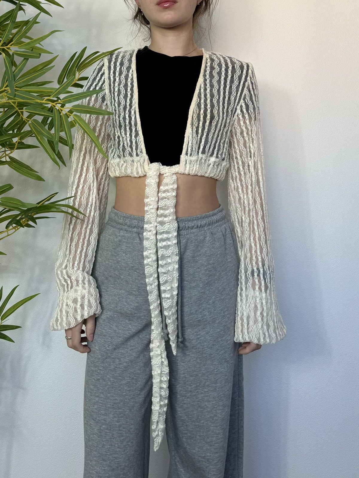 Vintage VINTAGE MESH LACE WMNS TIE LONGSLEEVE Size ONE SIZE - 2 Thumbnail