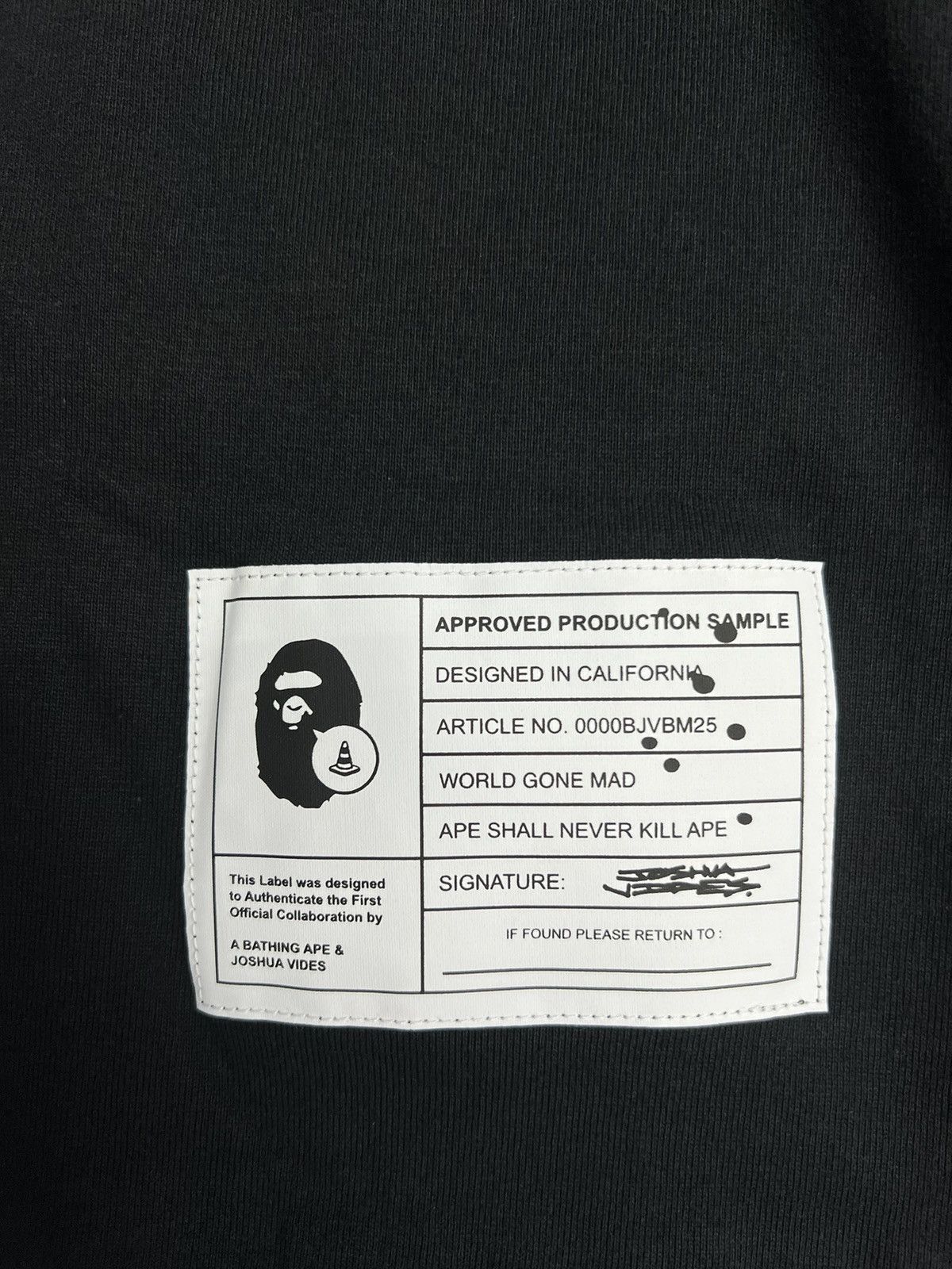 Bape × Joshua Vides Bape x Joshua Vides Baby Milo T-Shirt Size US M / EU 48-50 / 2 - 4 Thumbnail