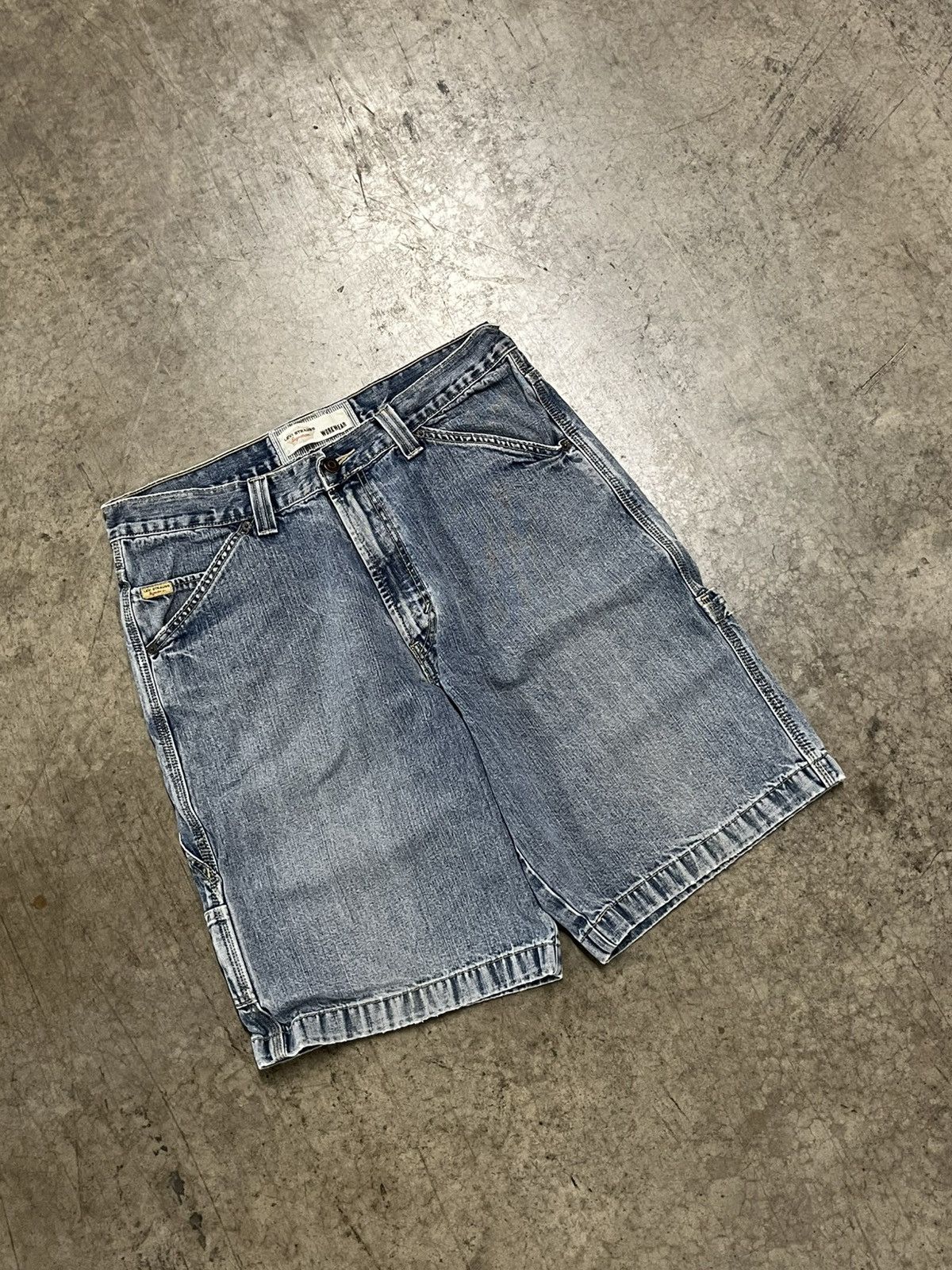 Levi's × Vintage Levi’s carpenter cargo jorts baggy fit skater streetwear Size US 34 / EU 50 - 5 Thumbnail