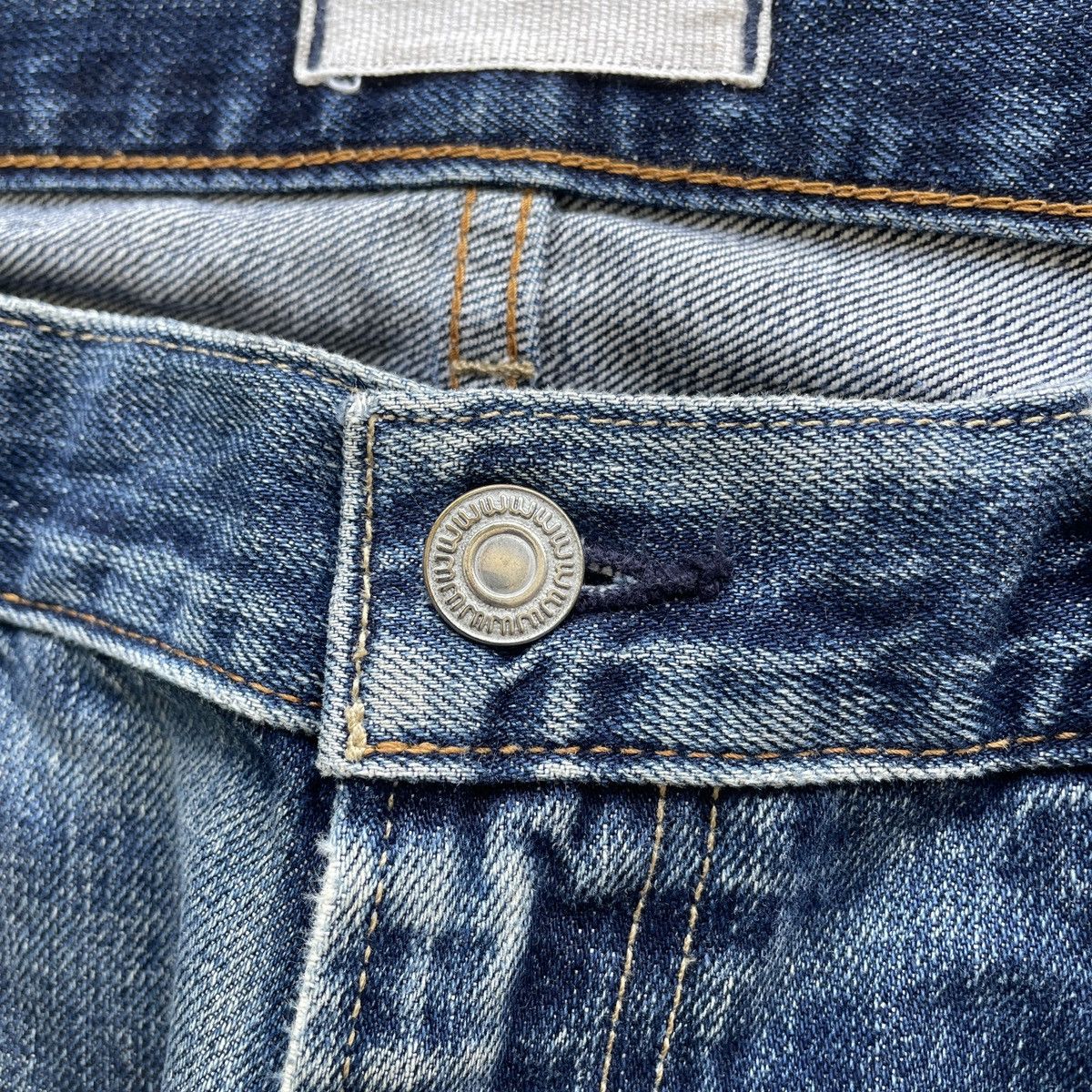 Japanese Brand Vintage Japanese StoneWash Blue Faded Jeans Pants Denim W36 Size US 36 / EU 52 - 6 Thumbnail