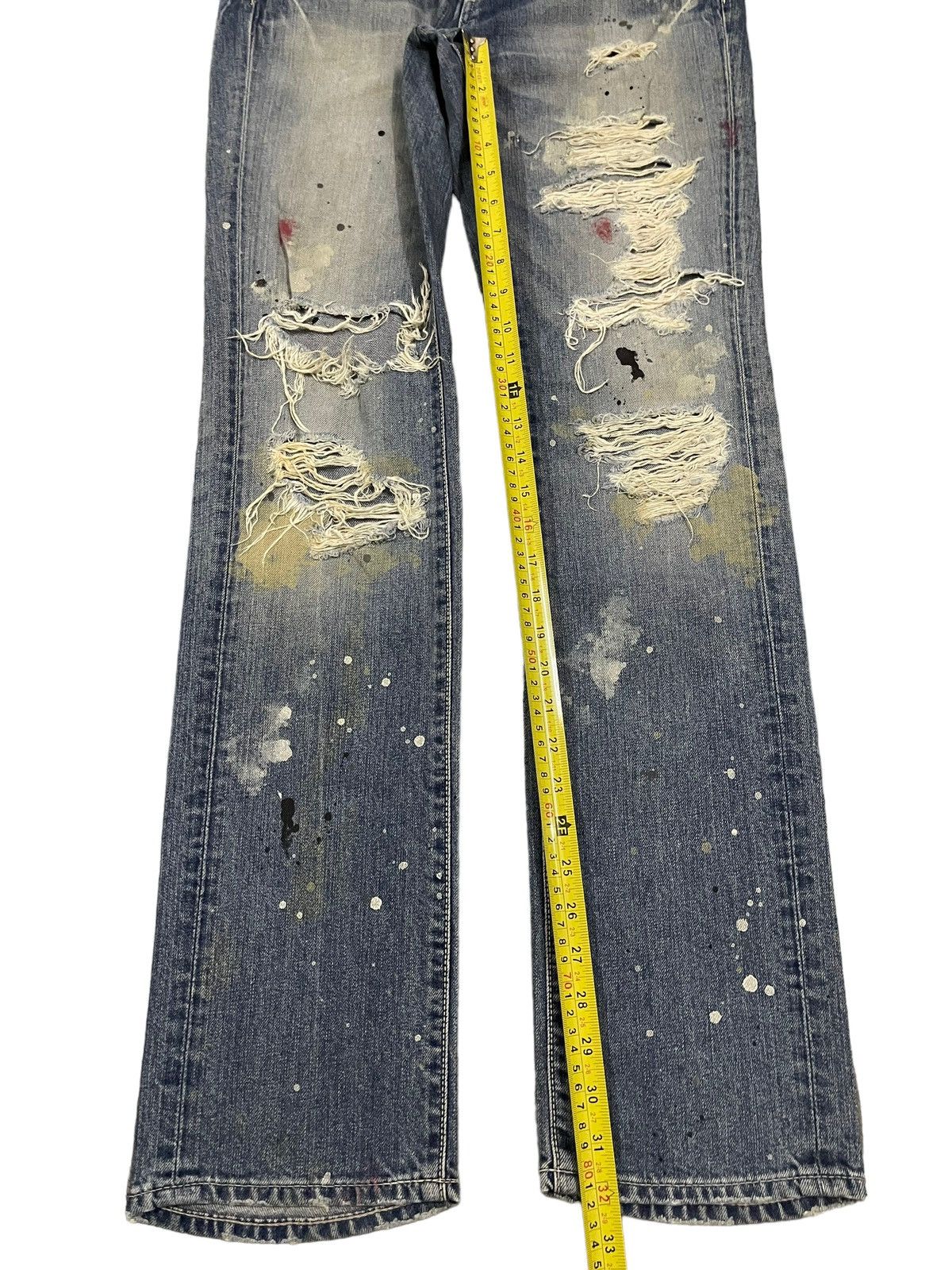 Vanquish Vintage Japan Vanquish Paint Splatter Distressed Jeans Size US 31 - 11 Thumbnail