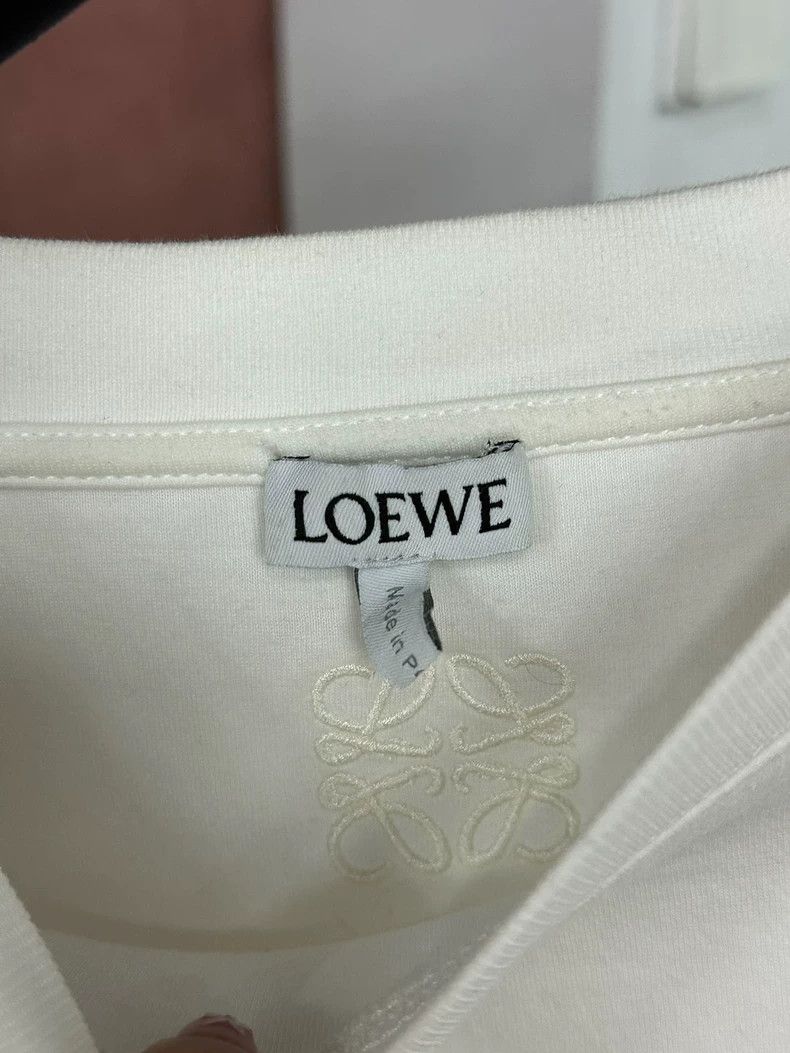 Loewe LOEWE White logo T-shirt short-sleeved top Size XS / US 0-2 / IT 36-38 - 4 Thumbnail