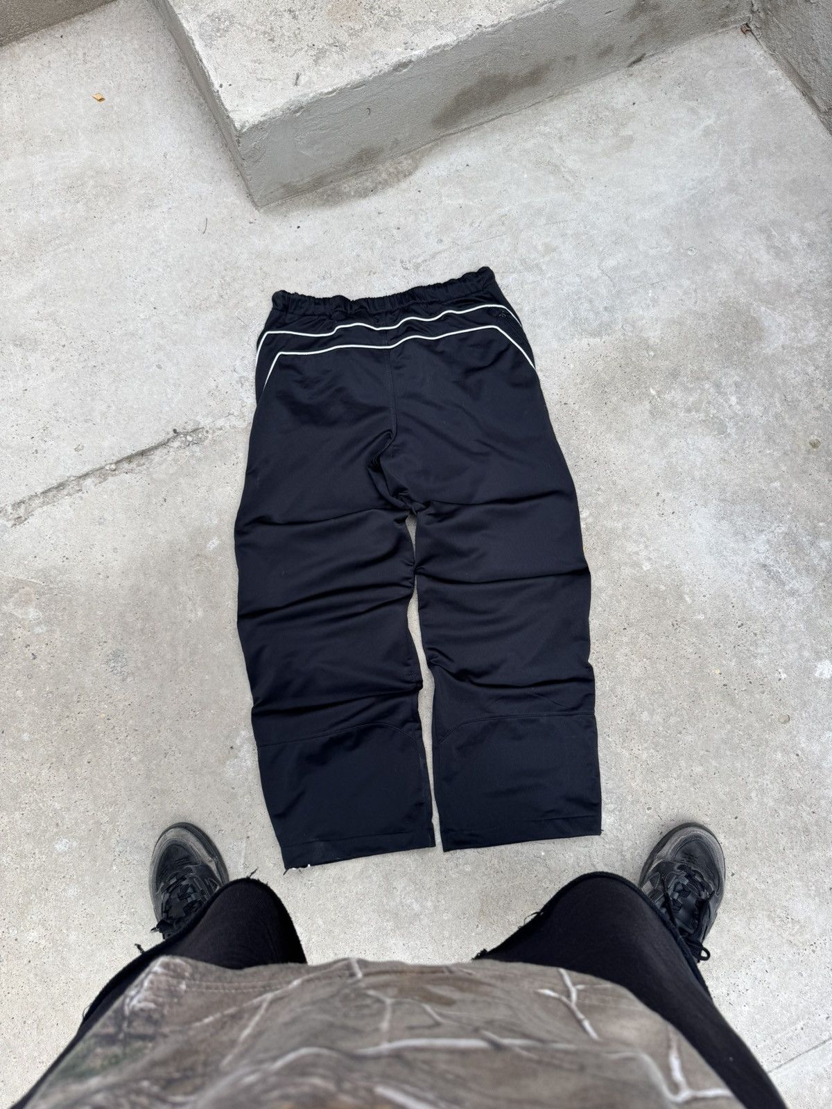 Nike 🥷 VINTAGE NIKE TRACK PANTS BLACK Size US 34 / EU 50 - 3 Thumbnail