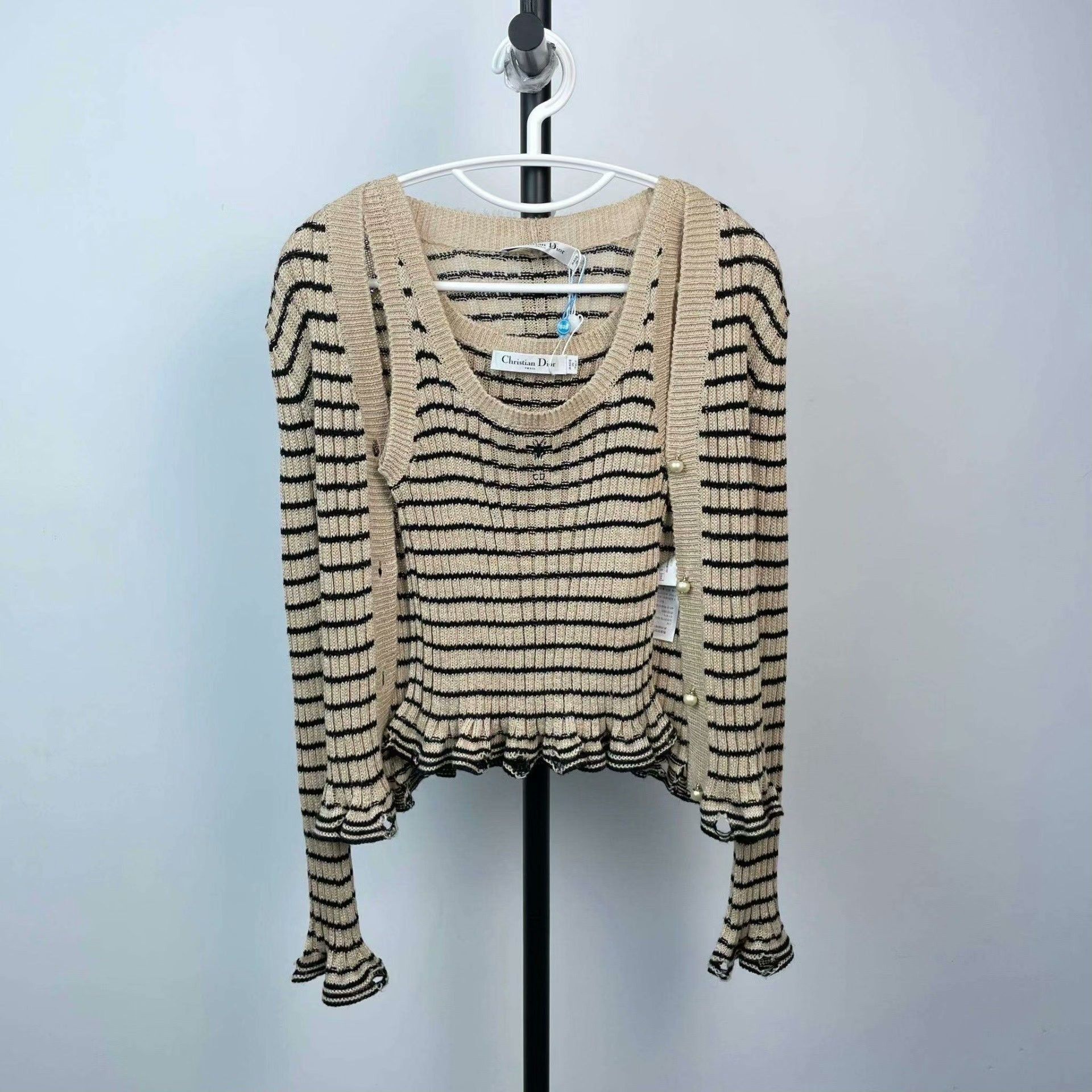 Dior Dior Sweater S Women Size S / US 4 / IT 40 - 1 Thumbnail
