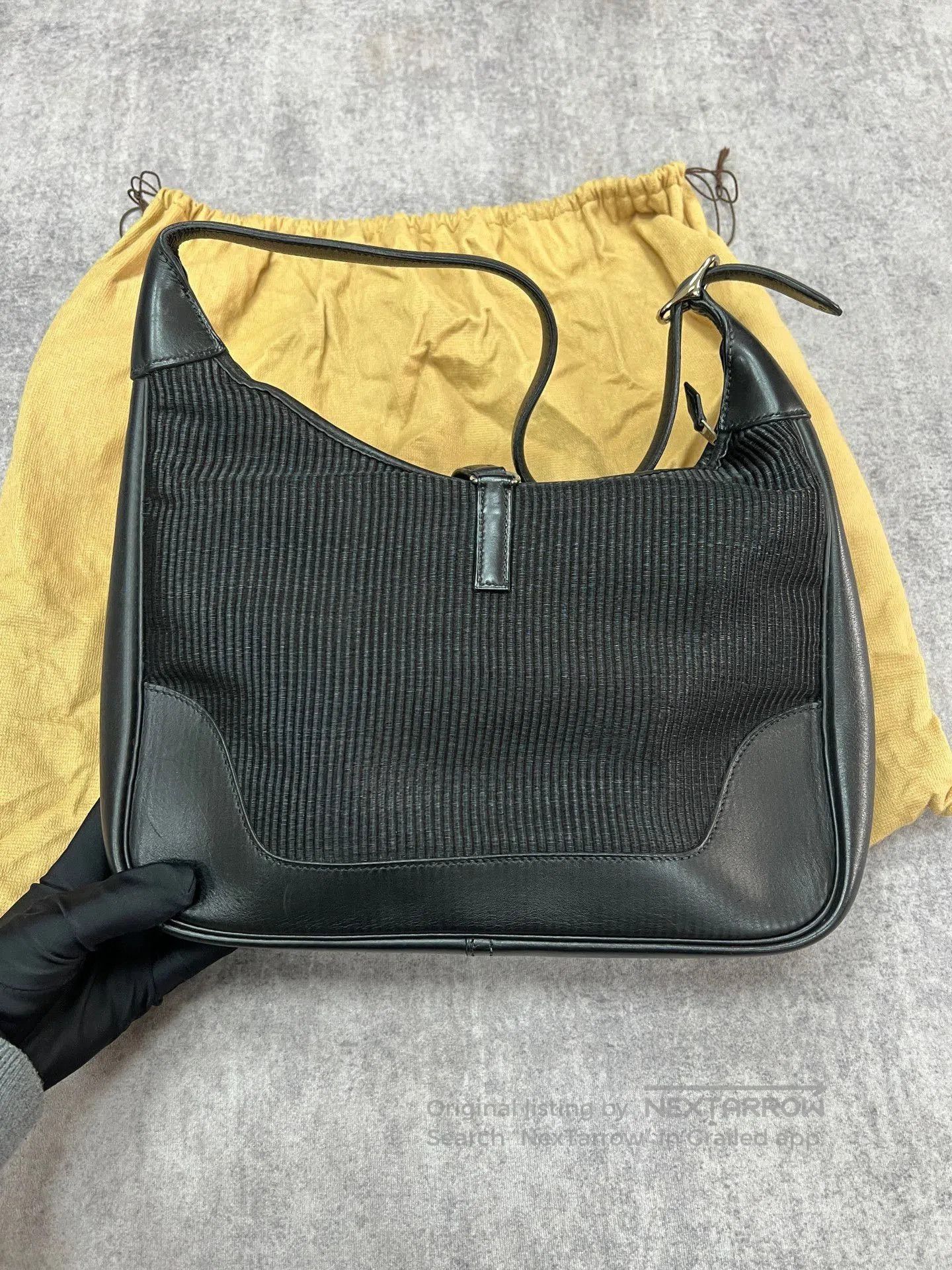 Hermes Hermes Trim Leather Saddle Bag. Size ONE SIZE - 4 Thumbnail