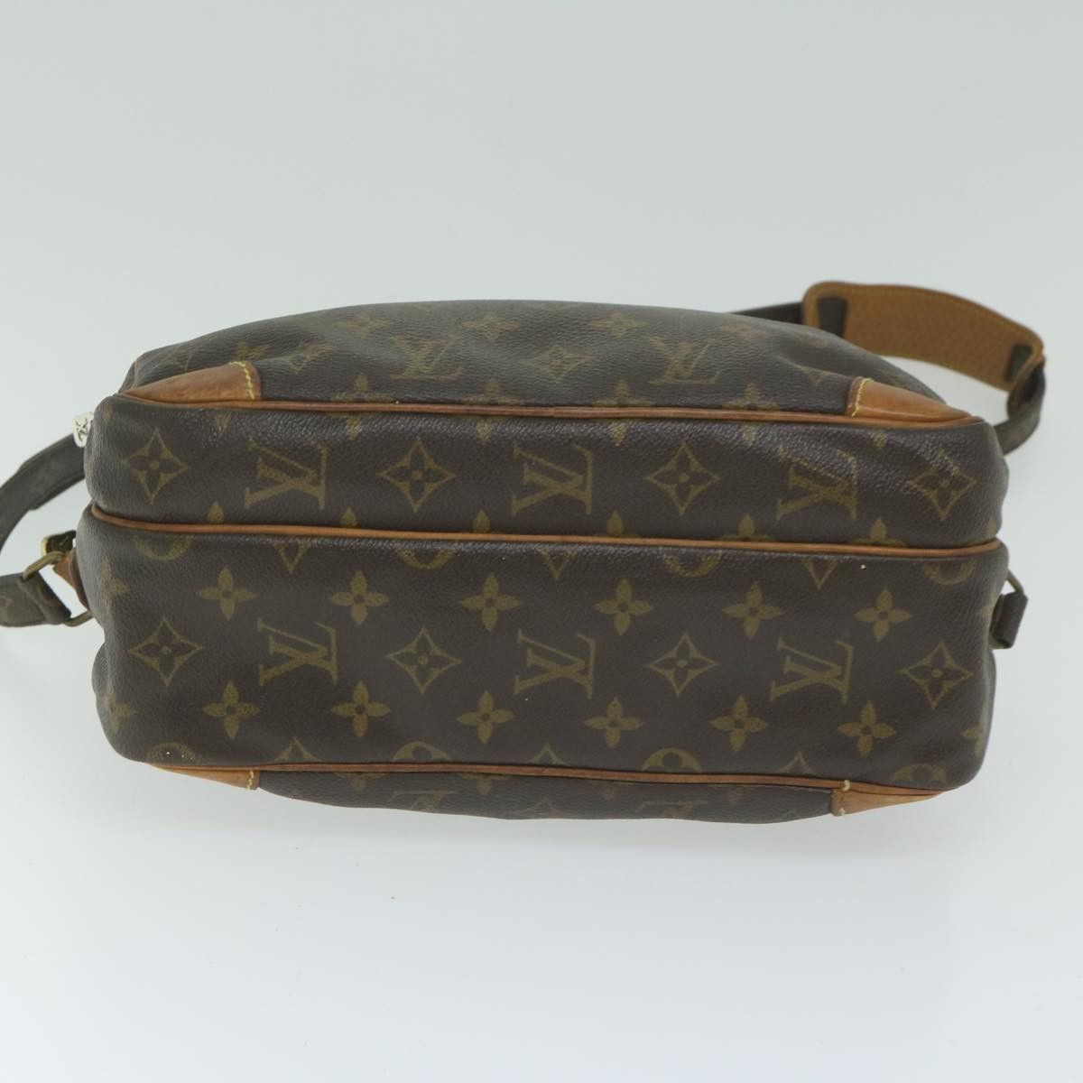 Louis Vuitton LOUIS VUITTON Monogram Nile Shoulder Bag M45244 Size ONE SIZE - 5 Thumbnail