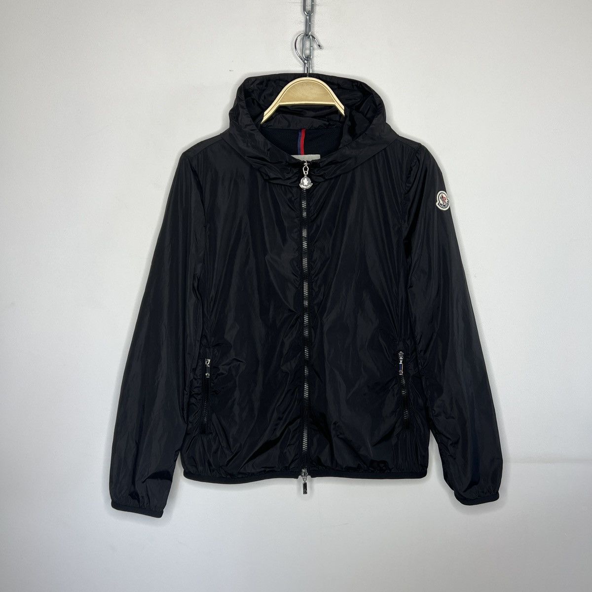 Moncler Moncler Jacket Nylon Windbreaker Black Classic Luxury Size US S / EU 44-46 / 1 - 1 Thumbnail