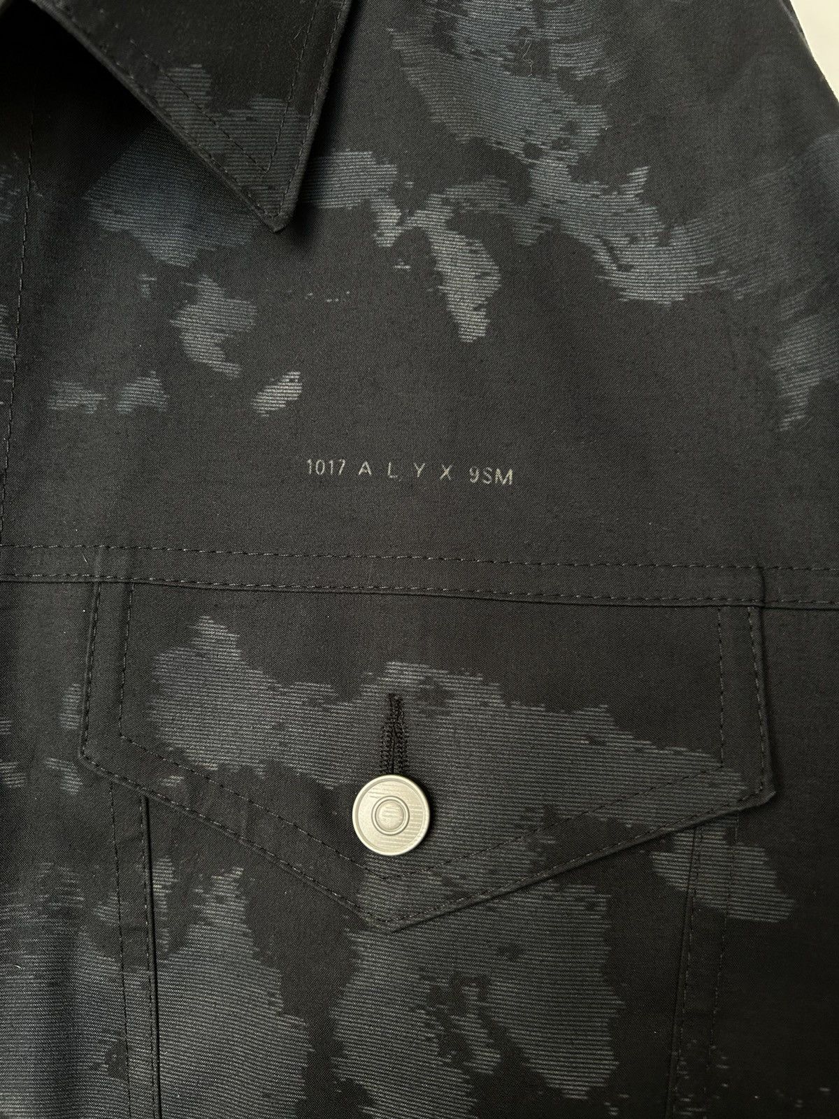 1017 ALYX 9SM × Mackintosh Alyx x Mackintosh digitized camo bonded jacket Size US L / EU 52-54 / 3 - 4 Thumbnail