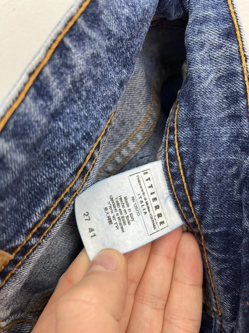 John Galliano Archive John Galliano Newspaper Cherry Embroidered Y2K Jeans Size 27" / US 4 / IT 40 - 5 Thumbnail