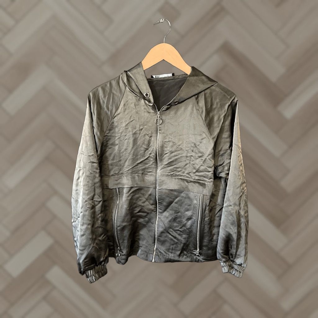 Zara Zara Womens Green Full Zip Hooded Lightweight Jacket M Medium Size M / US 6-8 / IT 42-44 - 1 Thumbnail