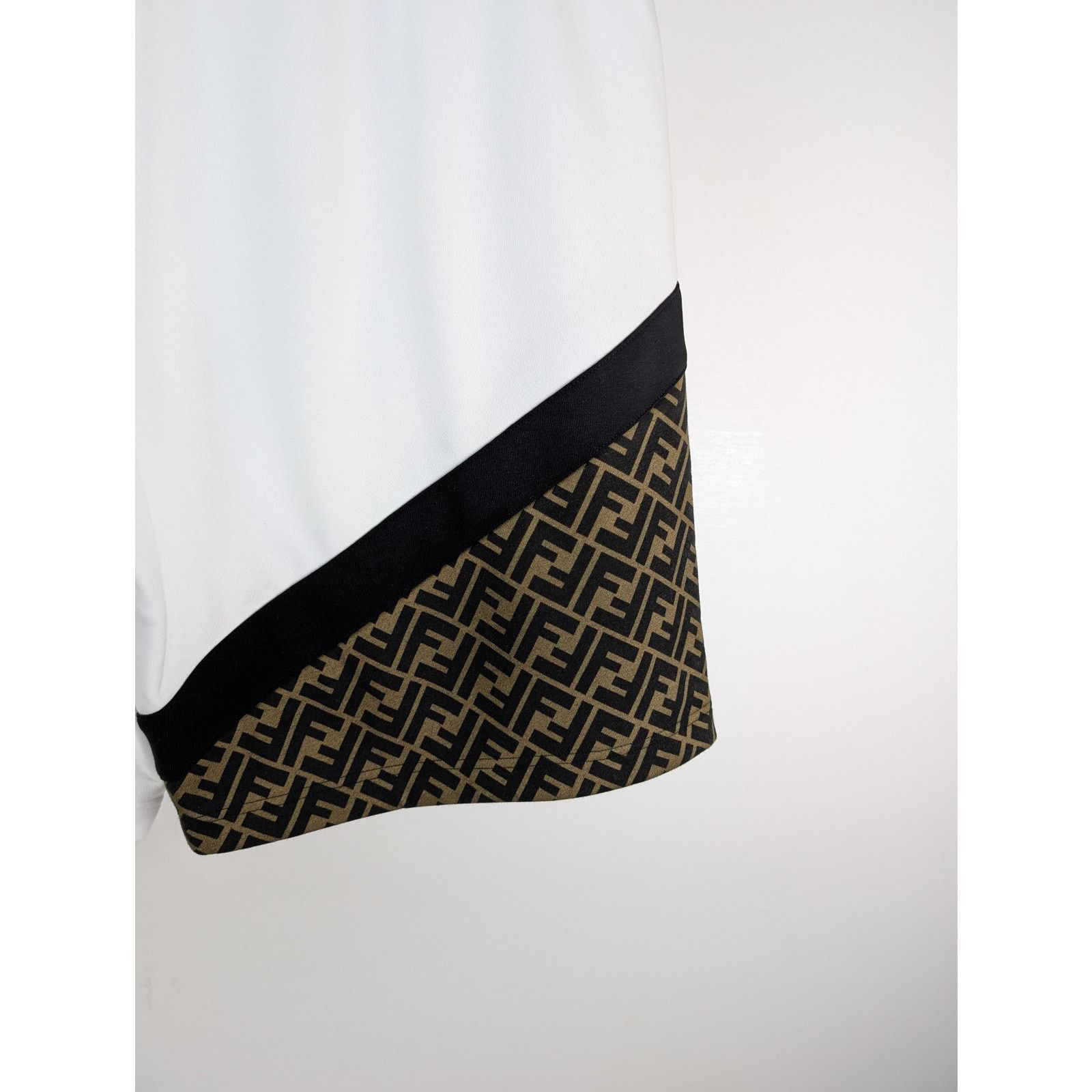 Fendi o1rshd1 Monogram Shorts in White/Brown/Monogram Size US 36 / EU 52 - 11 Thumbnail