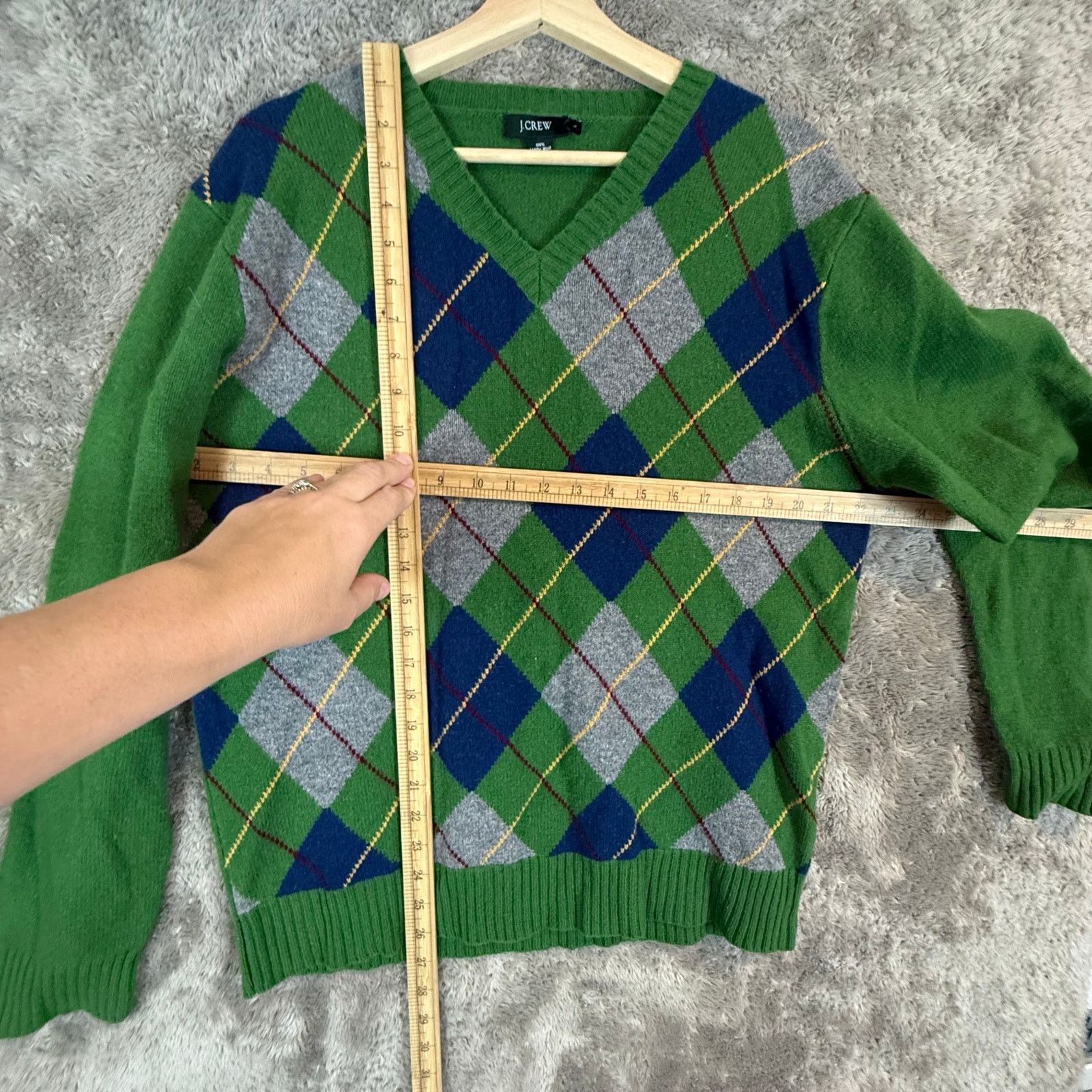 J.Crew J. Crew Green Blue V Neck Argyle Sweater Lambswool Men's L Size US L / EU 52-54 / 3 - 4 Thumbnail