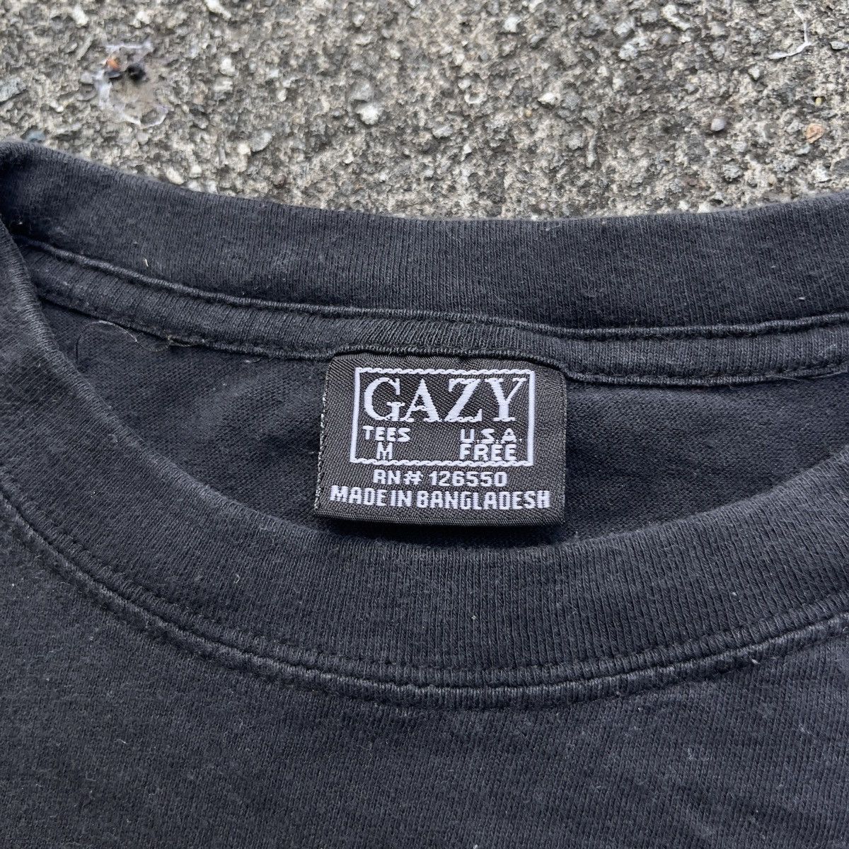 Vintage Vintage Y2K GAZY Boxy Fit Faded Blank Black T Shirt Size US M / EU 48-50 / 2 - 3 Thumbnail