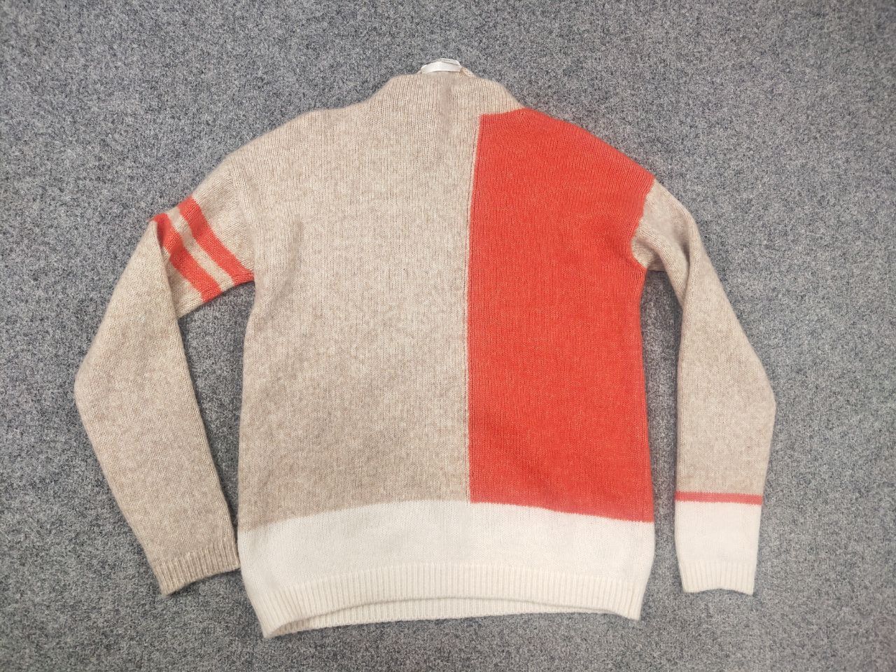 Hugo Boss Hugo Boss Alpaca Wool Blend loose sweater with colorful Size S / US 4 / IT 40 - 15 Thumbnail