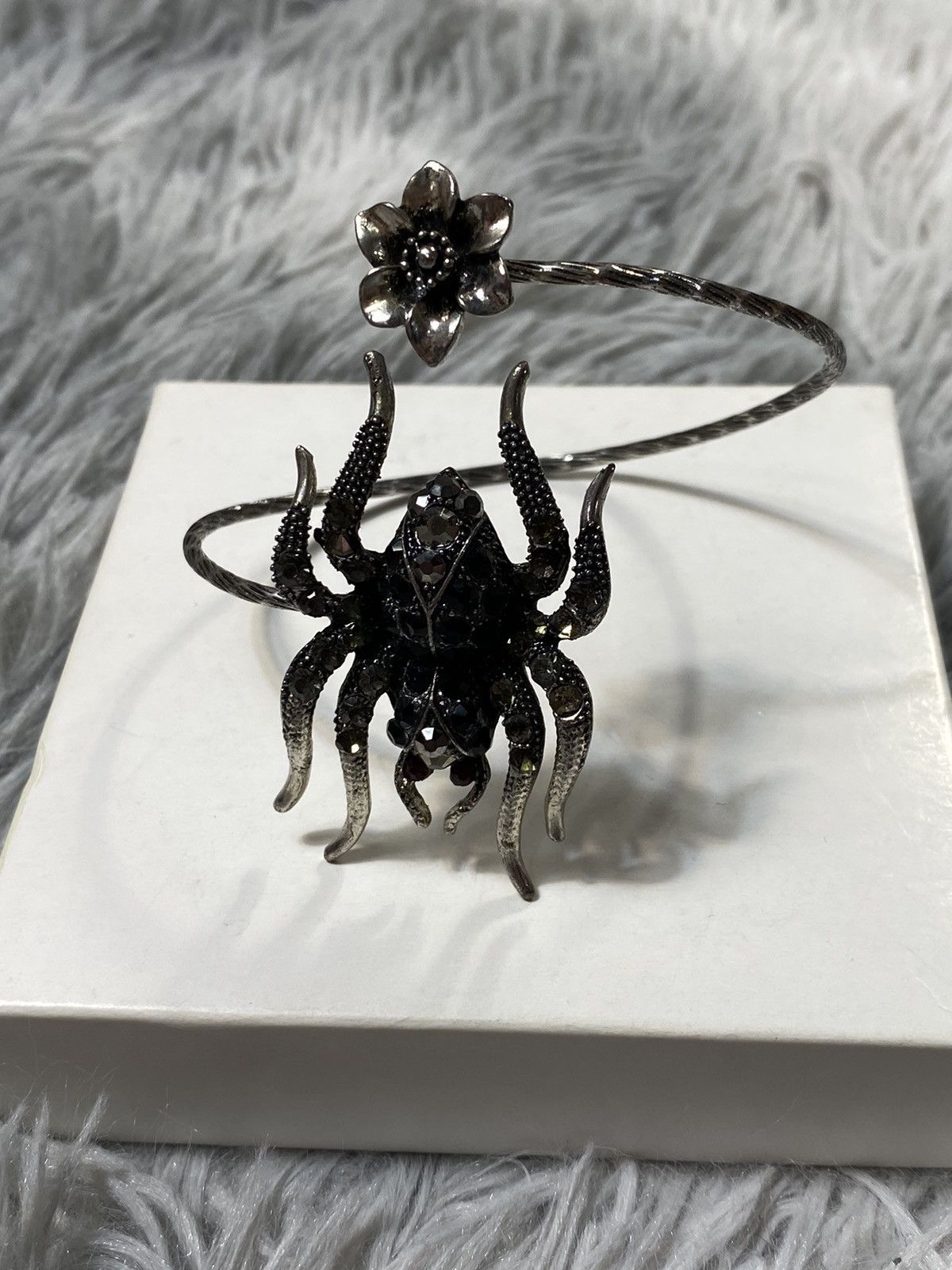 Jewelry Bold Spider Bracelet - Gothic Statement Size ONE SIZE - 2 Thumbnail