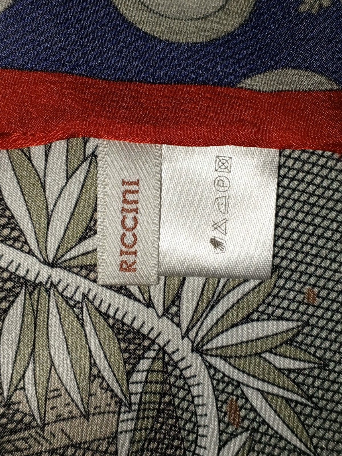 Other RICCINI Italy Red Blue Green Jungle Tiger Silk Scarf Shawl Size ONE SIZE - 10 Thumbnail