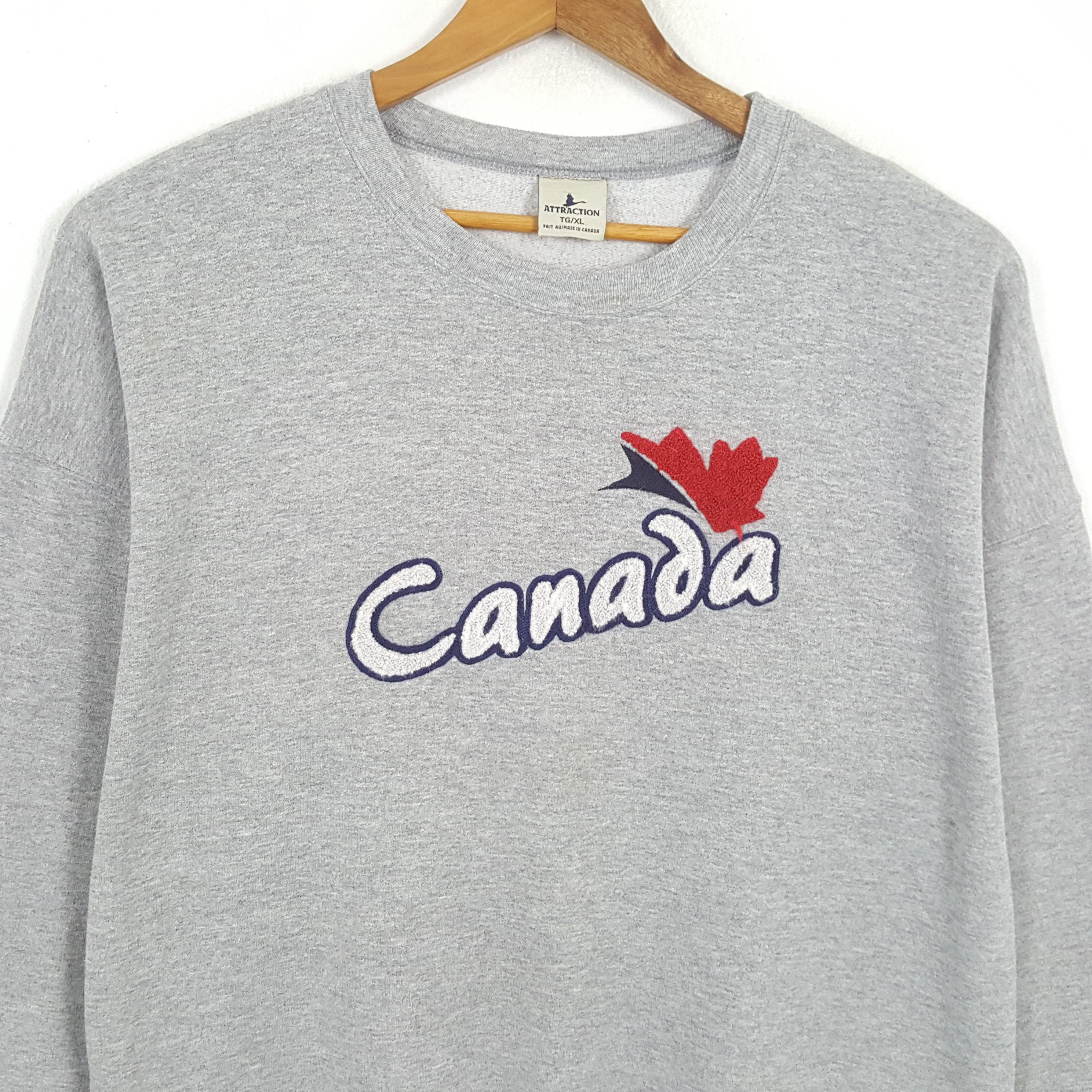 Vintage CANADA Promotion Embroidery Design Style Sweatshirts