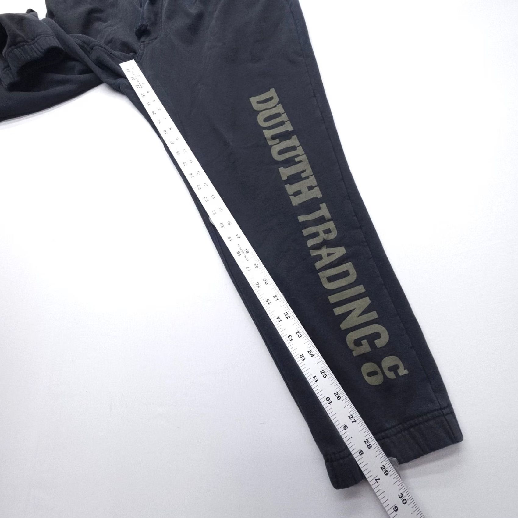 Vintage Duluth Trading Sweatpants Fleece Spellout Logo Black Mens XL Lounge Gym Size US 36 / EU 52 - 4 Thumbnail
