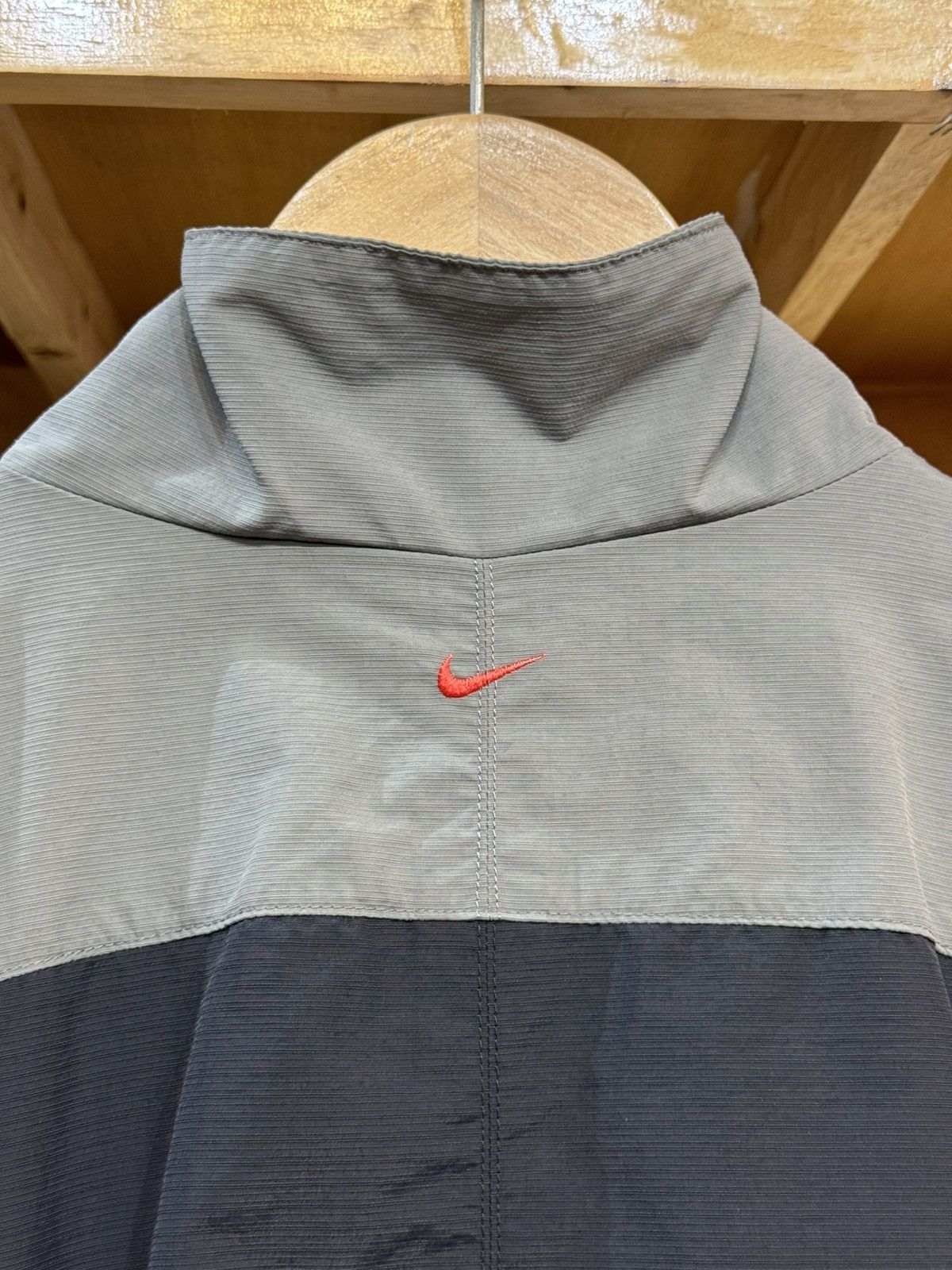 Nike ❗️Rare❗️Vintage Nike Tuned Air 00‘s Track Jacket Size US L / EU 52-54 / 3 - 4 Thumbnail
