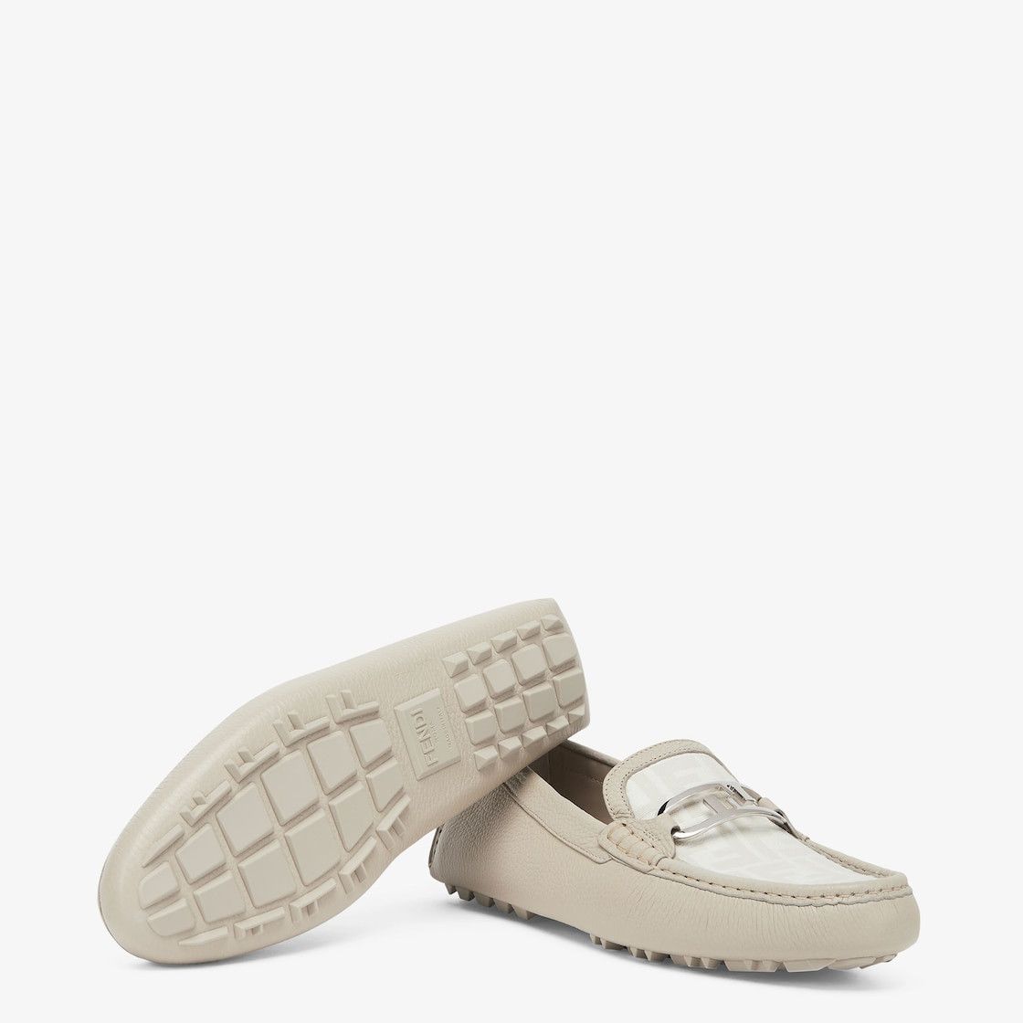 Fendi o1s1wg111025 Fendi O'Lock Driving Shoes in Beige/White Size US 7 / EU 40 - 3 Thumbnail