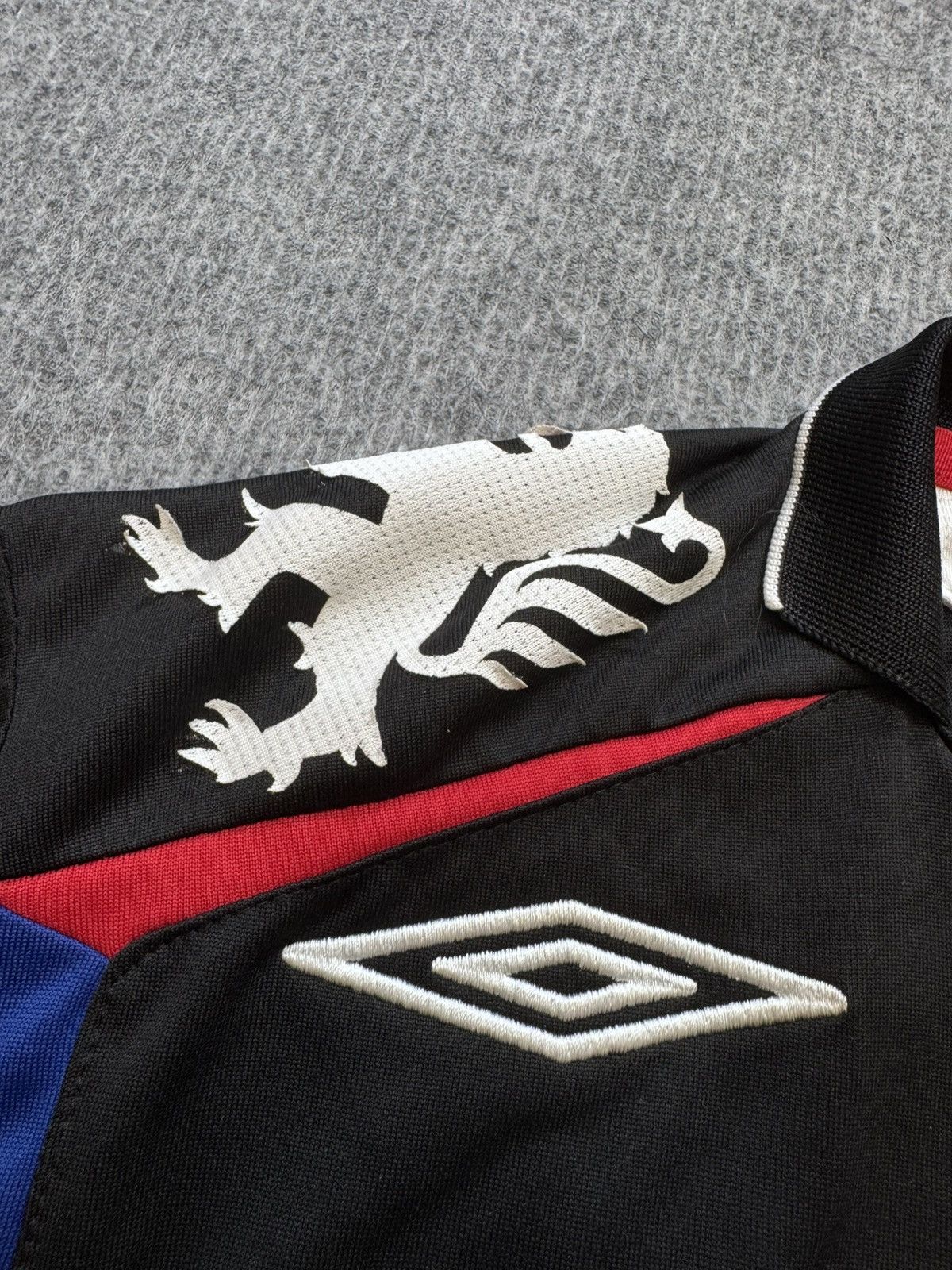 Umbro jersey Umbro Benzema football 2006-2007 Size US XL / EU 56 / 4 - 10 Thumbnail