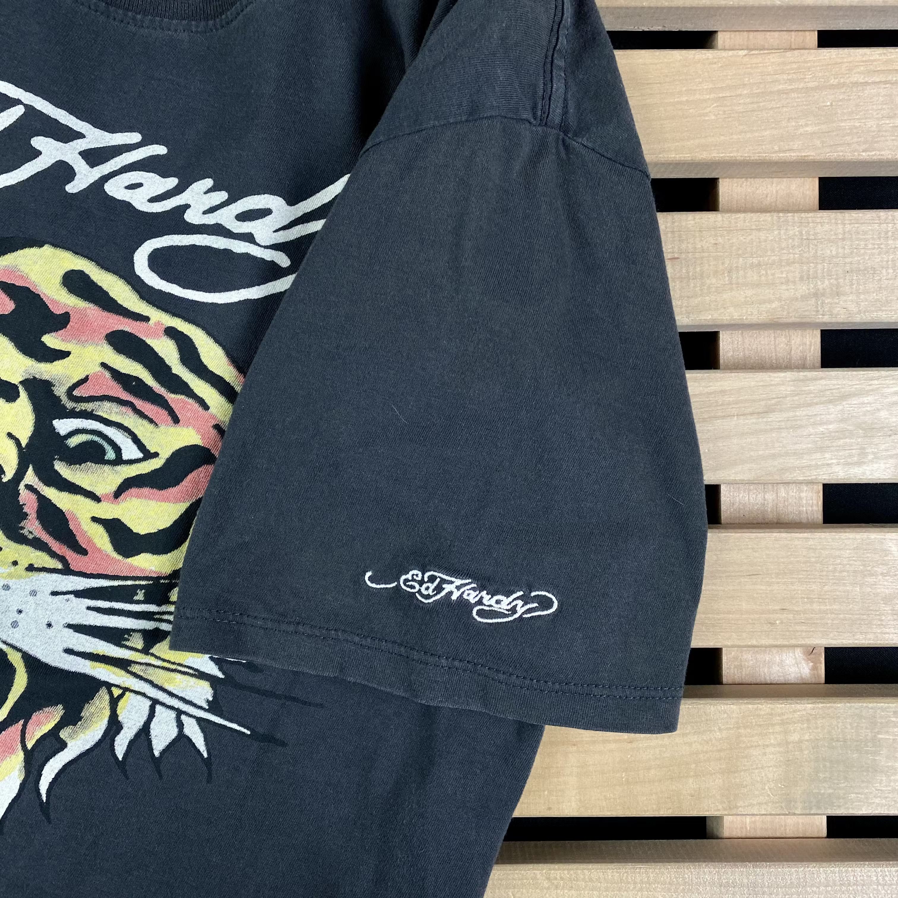 Ed Hardy × Vintage Mens T-Shirt Ed Hardy Vintage Big Logo Size XL Size US XL / EU 56 / 4 - 5 Thumbnail