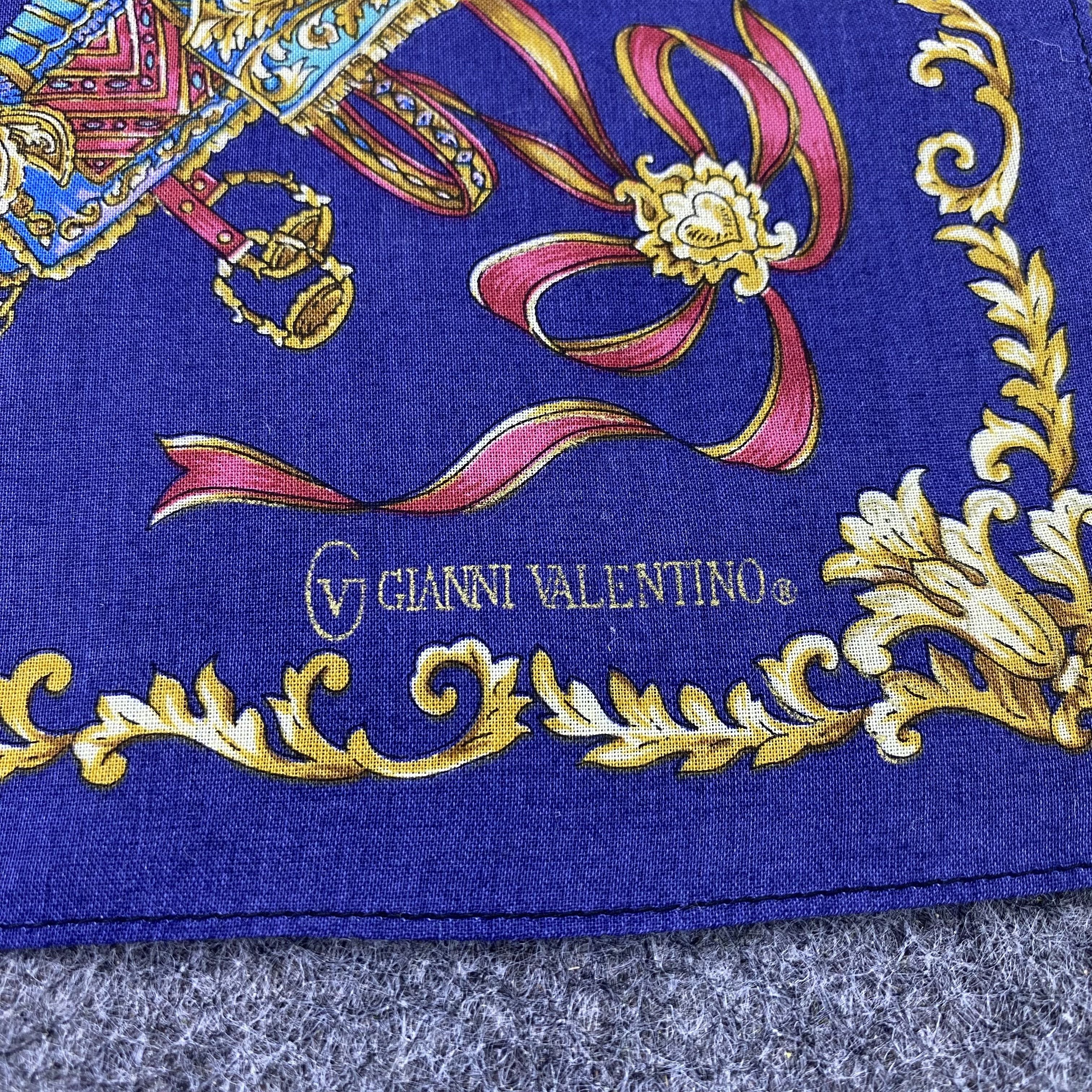 Gianni Valentino Gianni Valentino Handkerchief Neckerchief Bandana-B2022 Size ONE SIZE - 7 Thumbnail