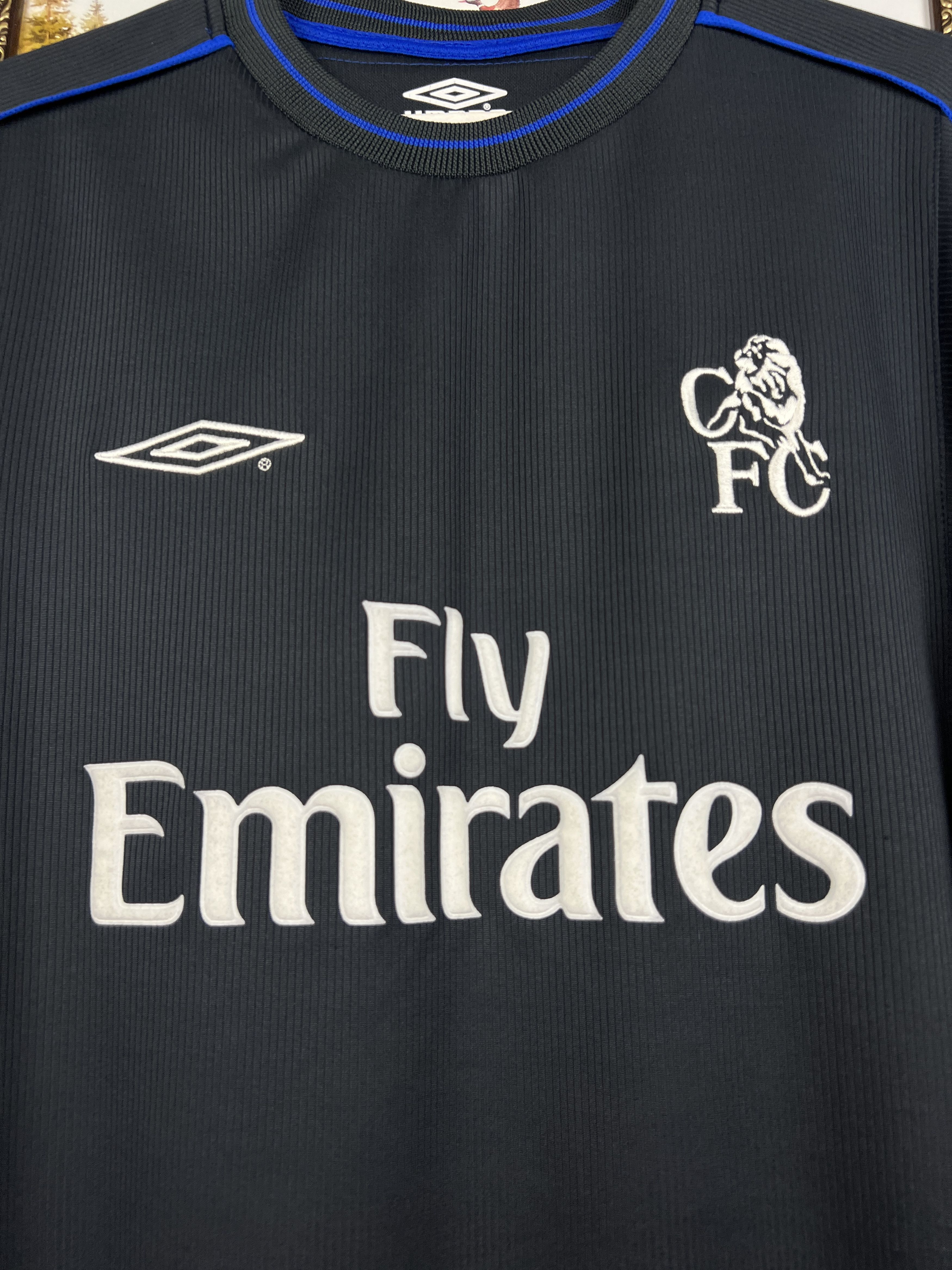 Umbro Chelsea Away football shirt 2002 Soccer Long Sleeve Jersey Size US S / EU 44-46 / 1 - 3 Thumbnail