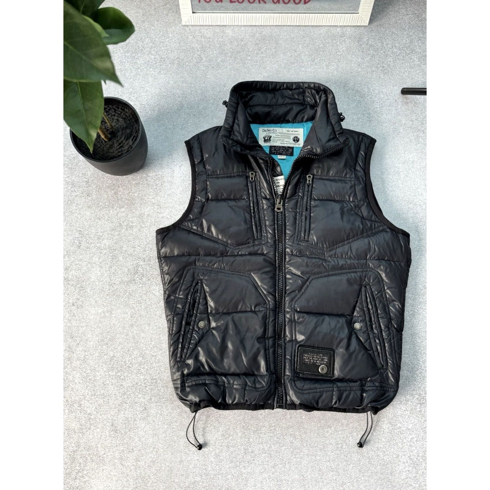 Diesel VINTAGE Diesel Y2K Rare Down Puffer Nylon Full Zip Vest Navy Blue S Men Size US S / EU 44-46 / 1 - 3 Thumbnail
