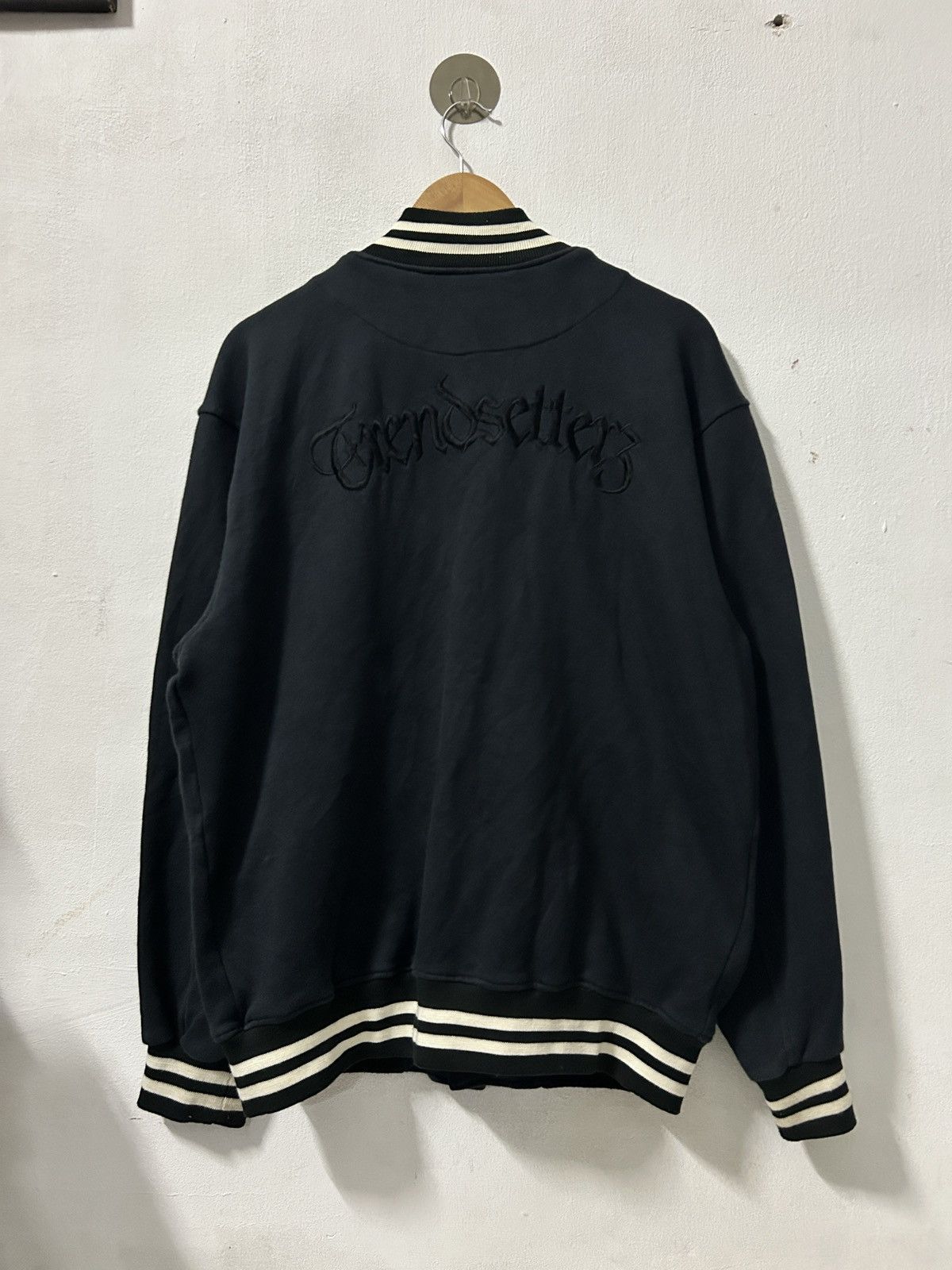 Number (N)ine Rare Number nine jacket varsity embroidery Size US L / EU 52-54 / 3 - 2 Thumbnail