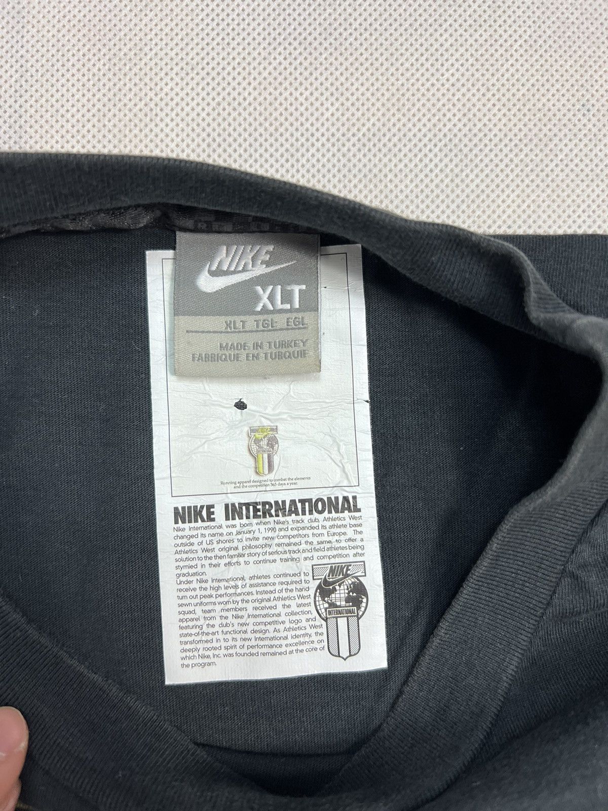 Nike × Vintage Tshirt Nike International Vintage 00’s Black Size US XL / EU 56 / 4 - 3 Thumbnail
