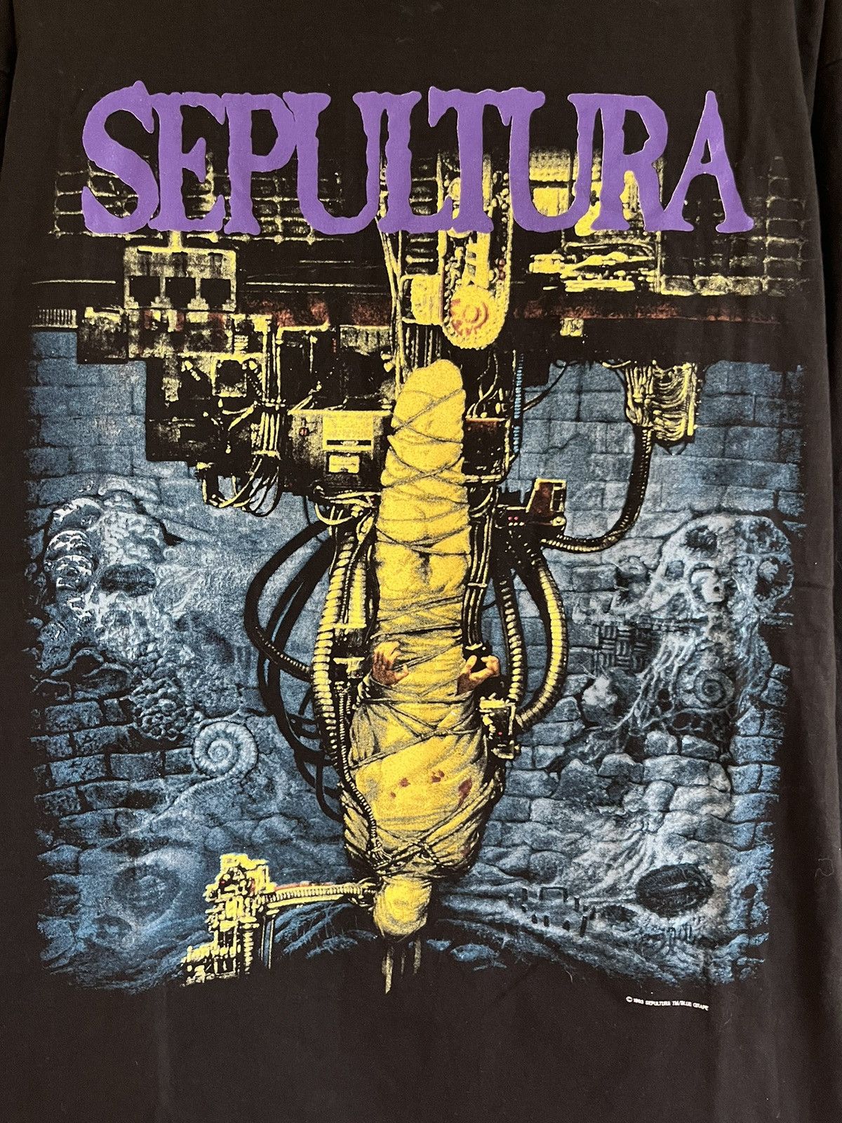 Band Tees × Vintage Sepultura Shirt 1993 Death Metal Tour Tee Vintage Band Tees Size US XL / EU 56 / 4 - 3 Thumbnail