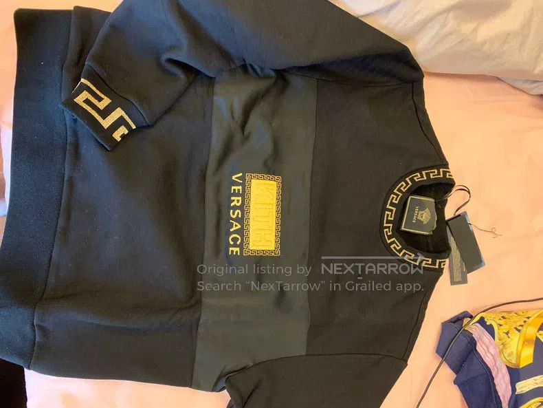 Versace Co-branded sweatshirt