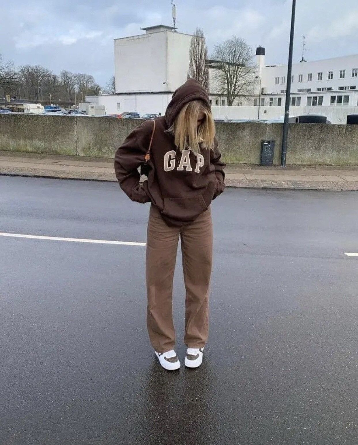 Gap × Vintage GAP hype brown vintage hoodie Size US S / EU 44-46 / 1 - 6 Thumbnail