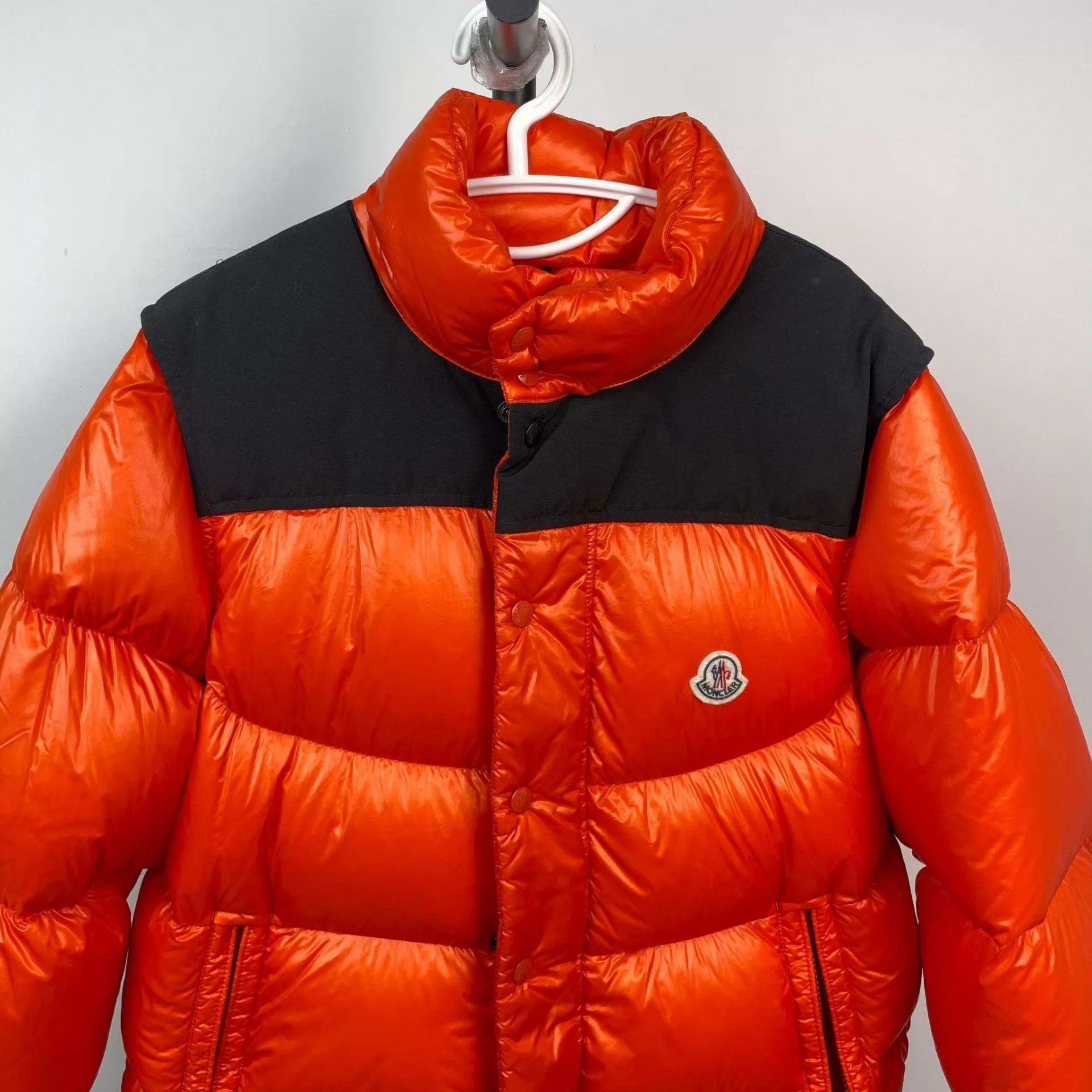 Moncler Moncler Men's Orange Down Jacket Size 2 Size US M / EU 48-50 / 2 - 8 Thumbnail