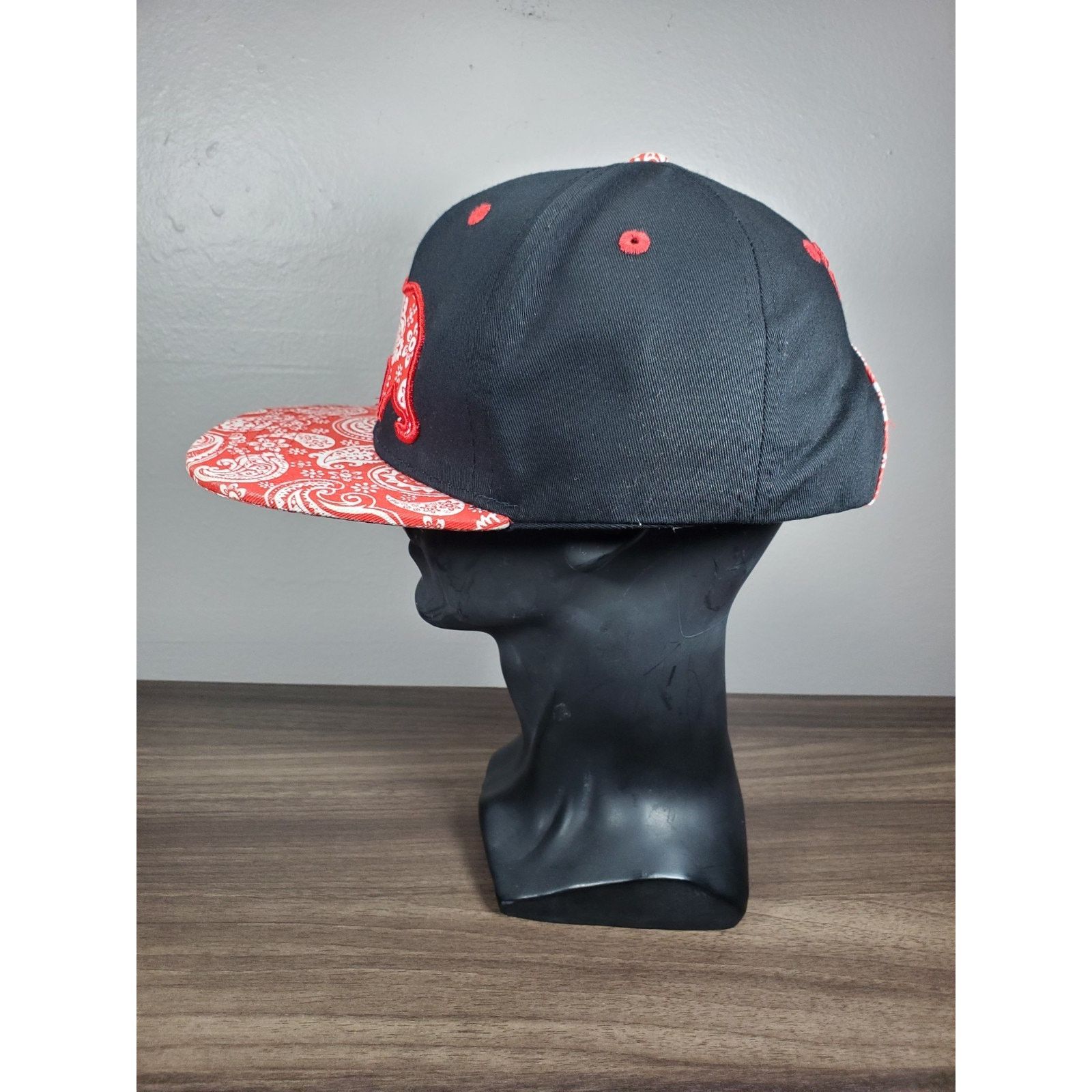 California Republic California Republic Black Red White Paisley Snapback Hat Cap Size ONE SIZE - 6 Thumbnail