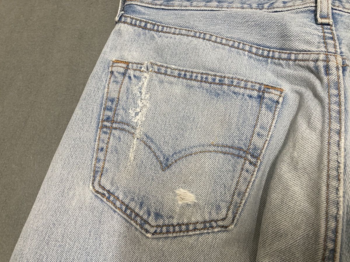 Levi's Vintage 90’s Levis 501 jeans Made in USA Size US 33 - 18 Thumbnail