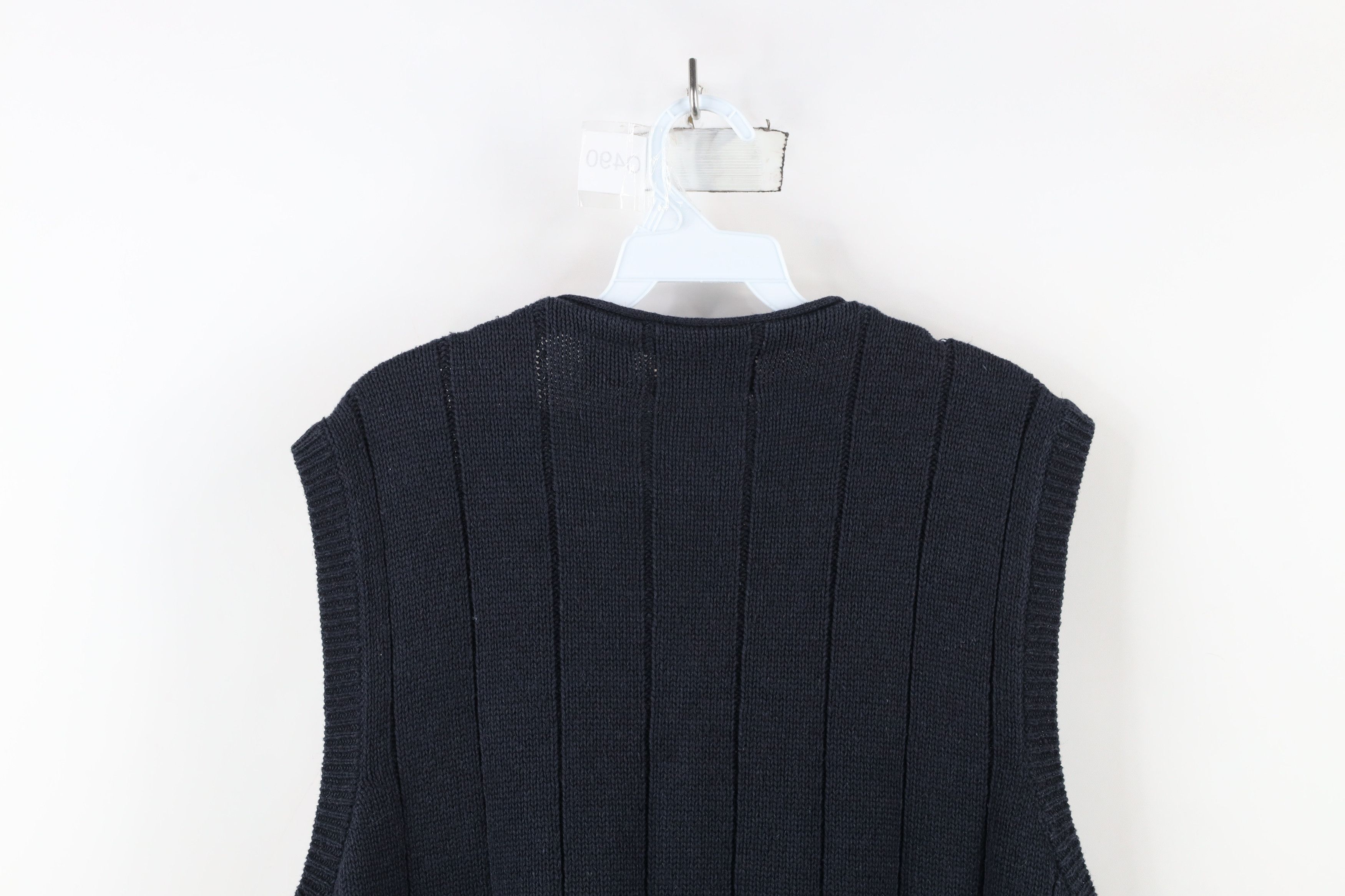Vintage Vintage 90s Streetwear Cross Weave Knit Sweater Vest Blue Size US L / EU 52-54 / 3 - 7 Thumbnail