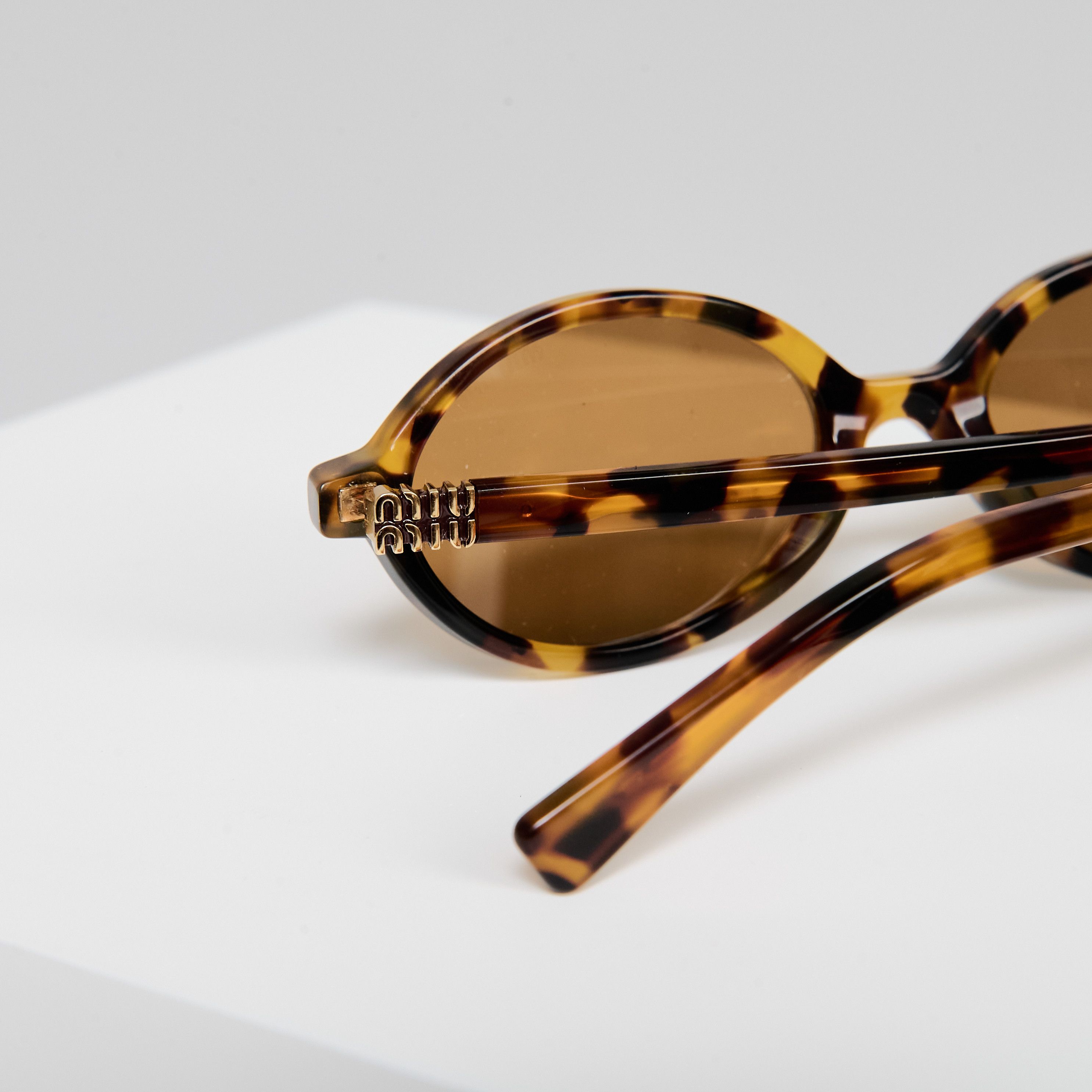 Miu Miu Miu Miu SMU04Z-19P-2Z1 Size ONE SIZE - 9 Thumbnail