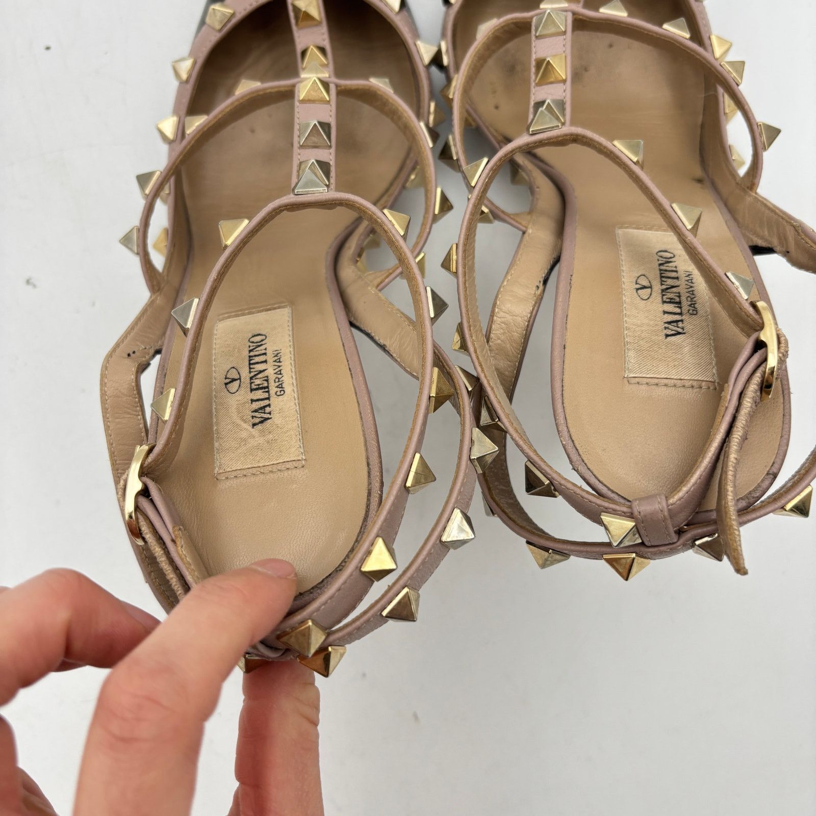 Giovanni Valentino Valentino Garavani Rockstud Ankle Strap Heels Women's 39.5 Size US 9.5 / IT 39.5 - 10 Thumbnail