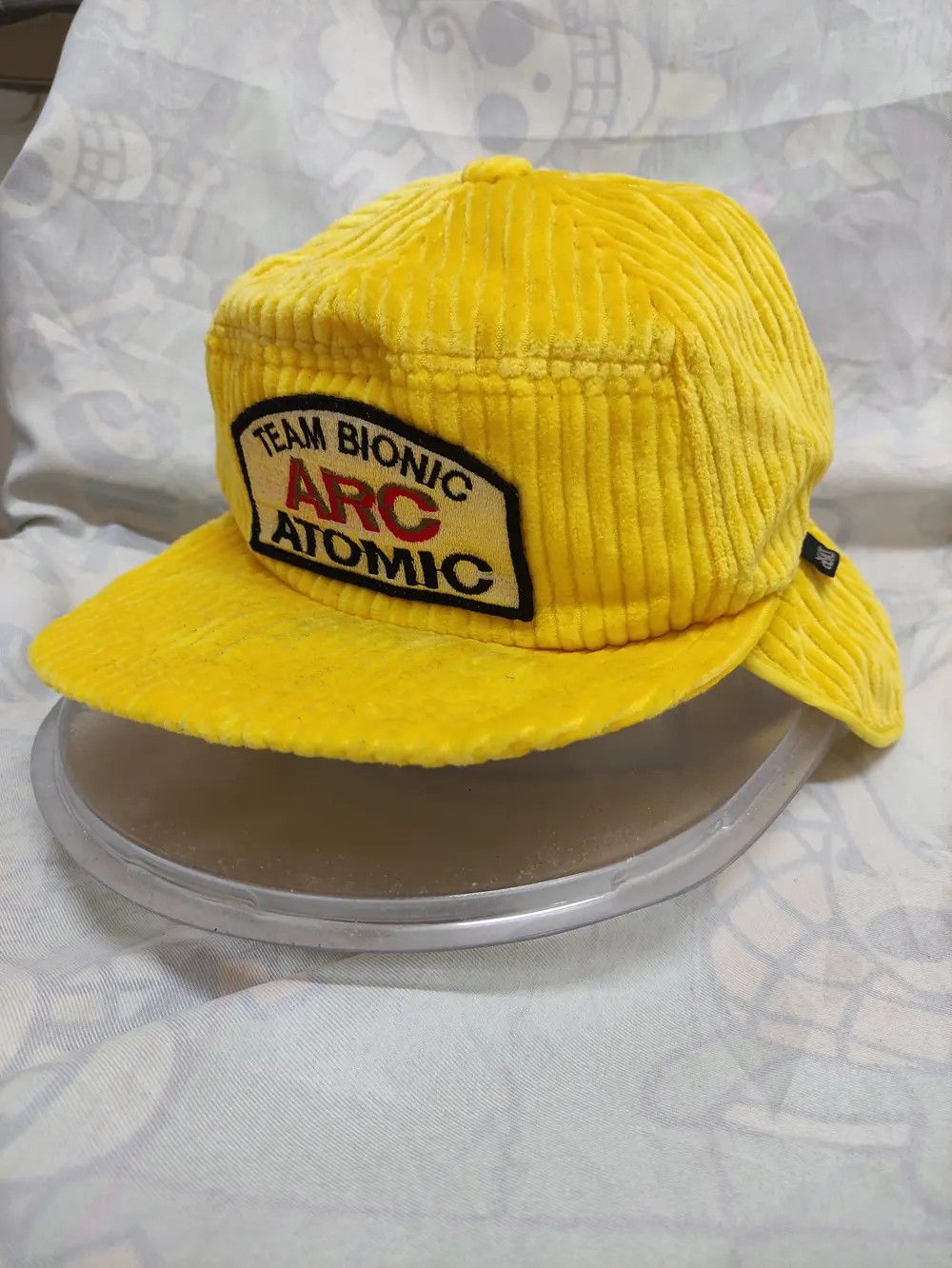 Asics TEAM BIONIC ARC ATOMIC BY ASICS SKI CORDUROY EARFLAP CAP Size ONE SIZE - 11 Thumbnail