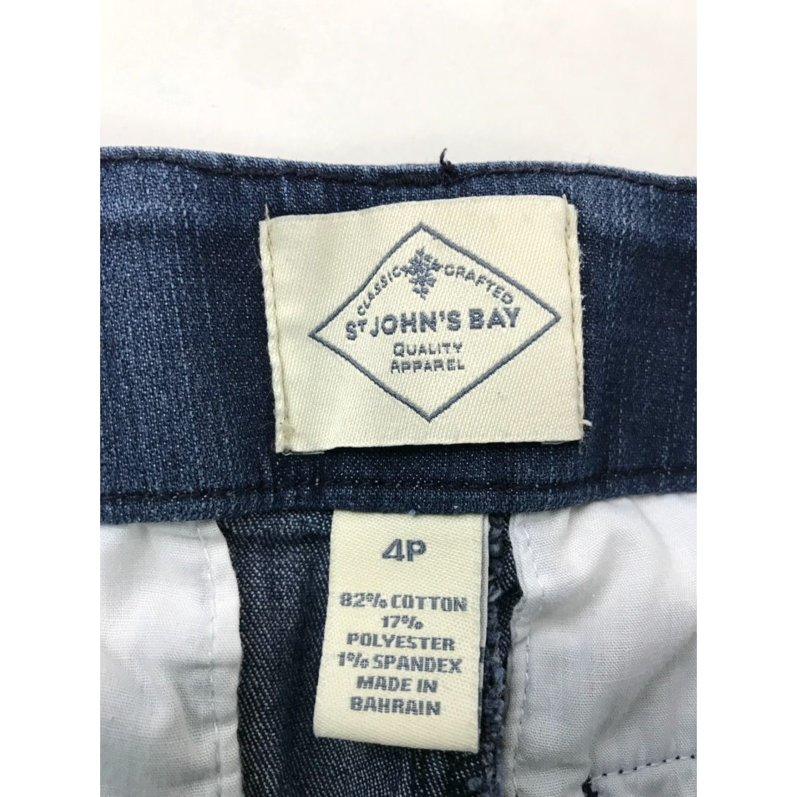 Vintage St. John's Bay Jeans Women 4P Petite Denim Capri Crop Straight Leg Low Rise Jeans Capris Size 27" / US 4 / IT 40 - 6 Thumbnail