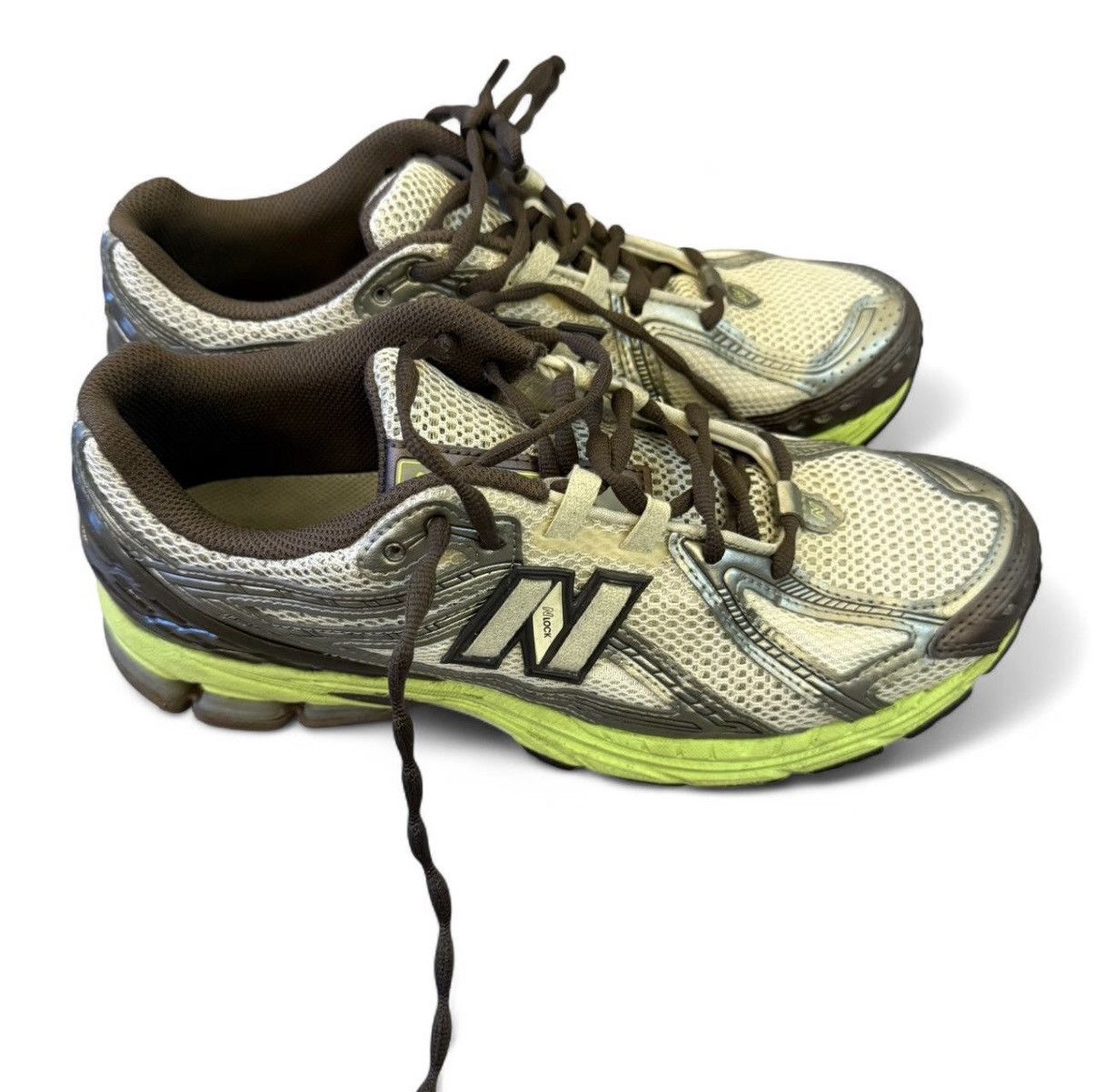 New Balance Green Ssense exclusive New Balance 1906R Size US 11 / EU 44 - 1 Thumbnail