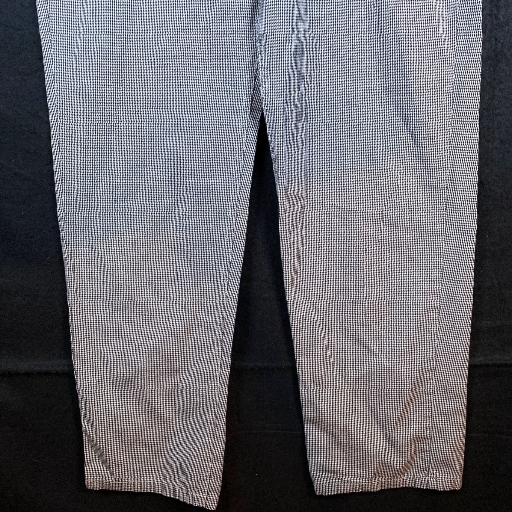 Tommy Hilfiger Tommy Hilfiger Womens Pants Black White High Rise Straight 100% Cotton 10 Pants Women Black White High Rise Straight 29 In Inseam 29.5 In Holiday 10 Size 29" - 3 Thumbnail