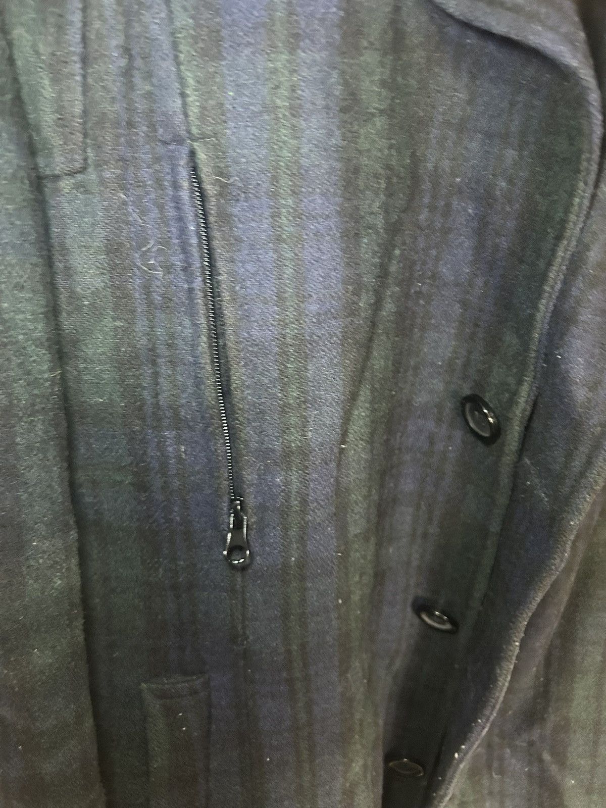Vintage Vintage Major tartan/plaid medium length wool coat Size US L / EU 52-54 / 3 - 5 Thumbnail