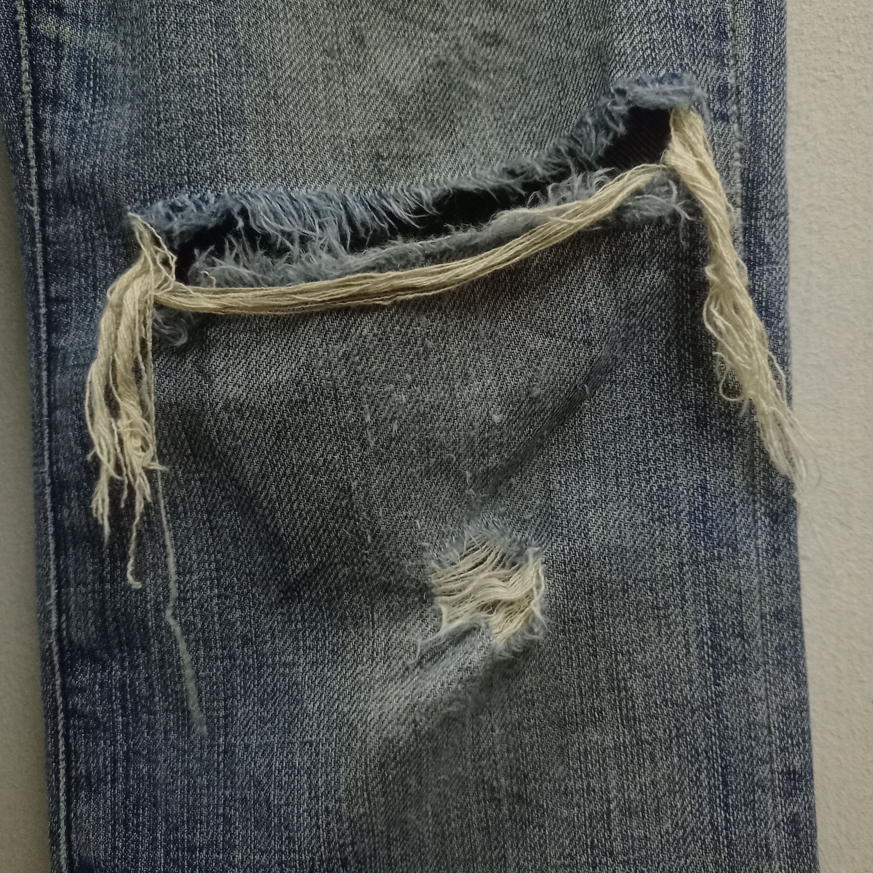 Japanese Brand Vintage Japanese Brand Distressed Style Flare Jeans Size 28" / US 6 / IT 42 - 5 Thumbnail
