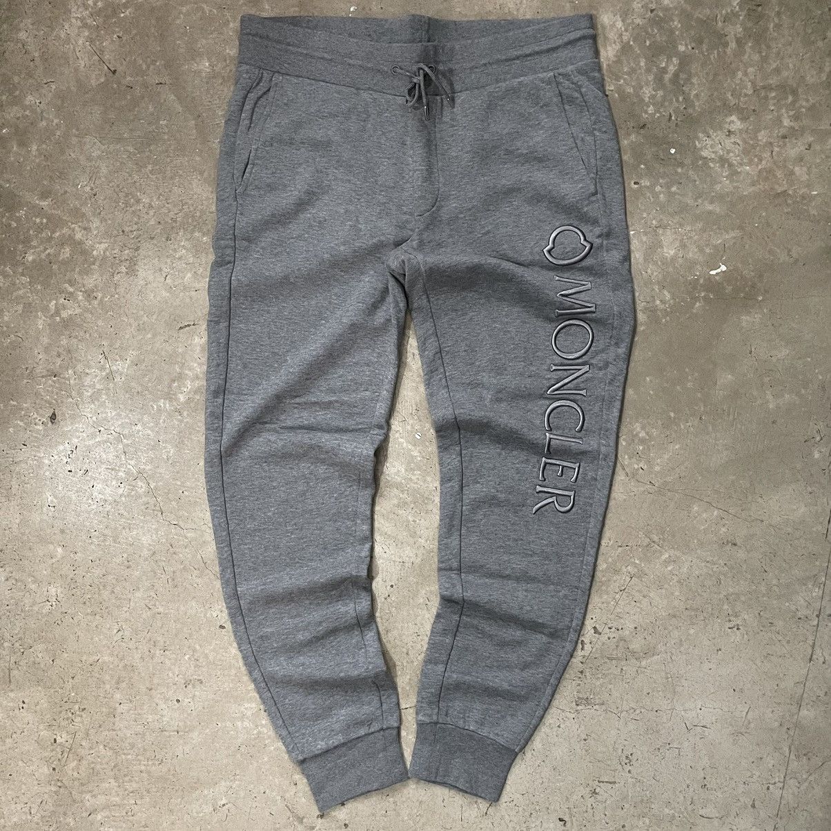 Moncler moncler Size US 34 / EU 50 - 1 Thumbnail