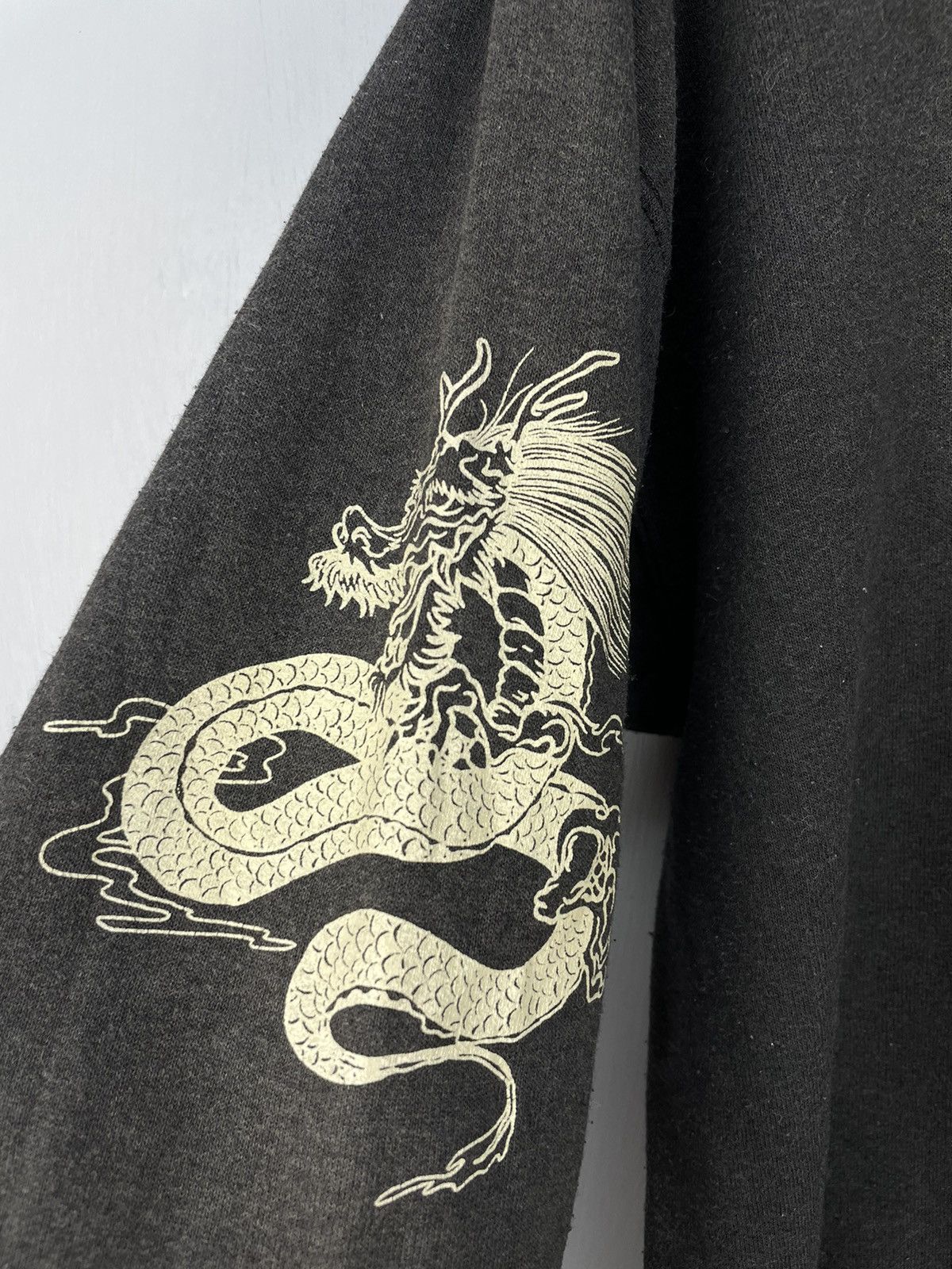 Vintage Vintage 90s Dragon 🐉 sweatshirt Size US M / EU 48-50 / 2 - 4 Thumbnail